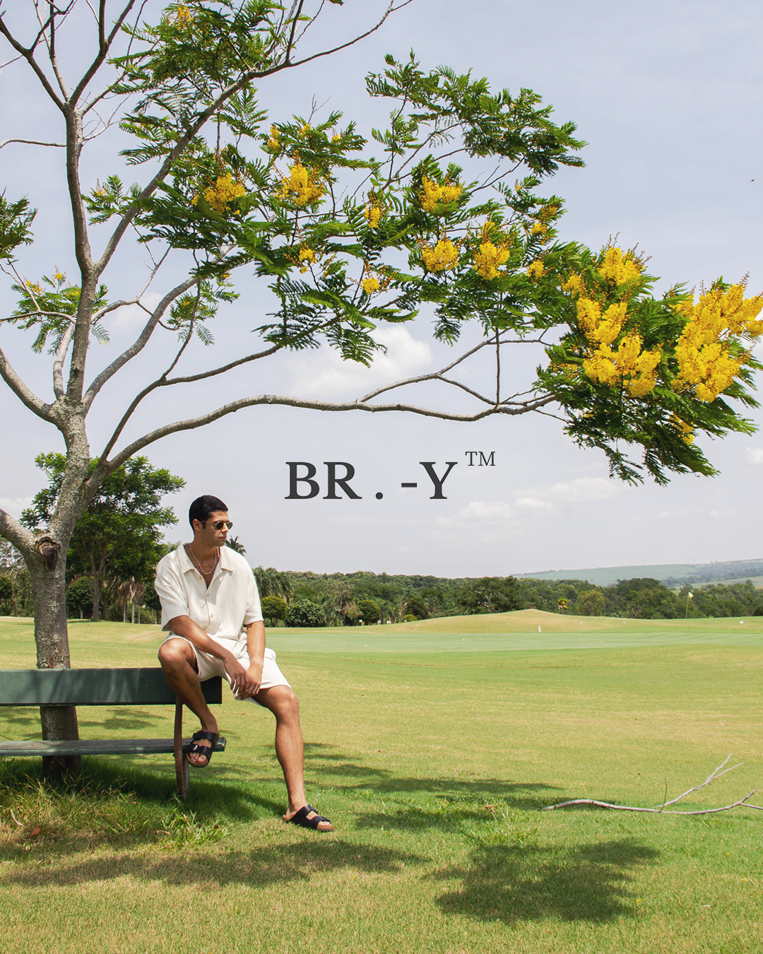 COLEÇÃO BREASY COMPANY VERÃO - MODA MASCULINA "STREETCHIC" COM APELO UNISSEX.