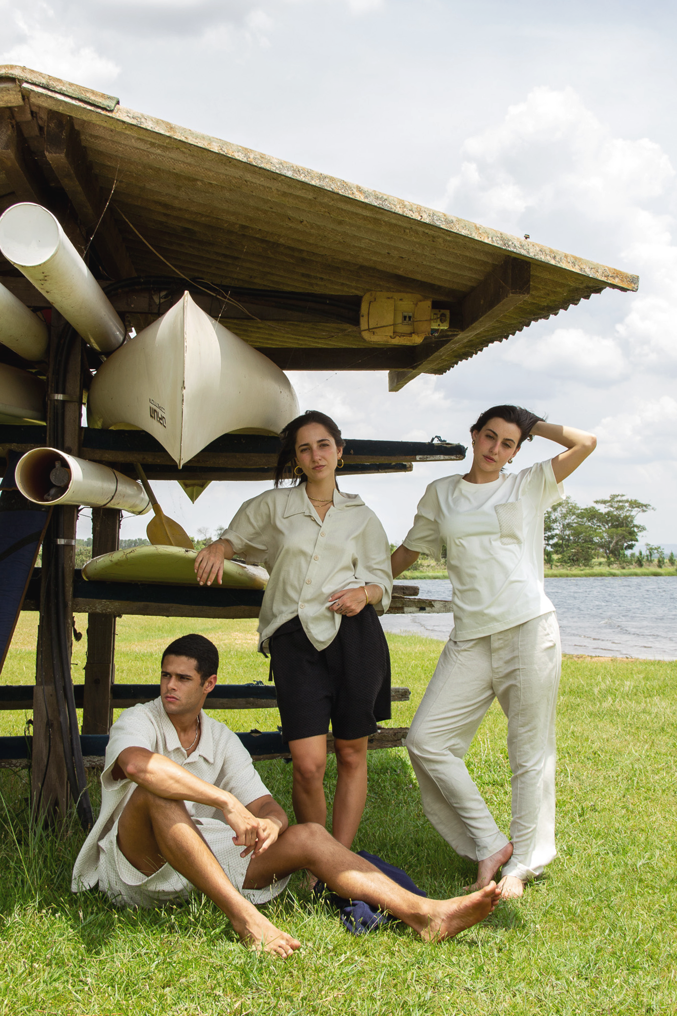 COLEÇÃO BREASY COMPANY VERÃO - MODA MASCULINA "STREETCHIC" COM APELO UNISSEX.