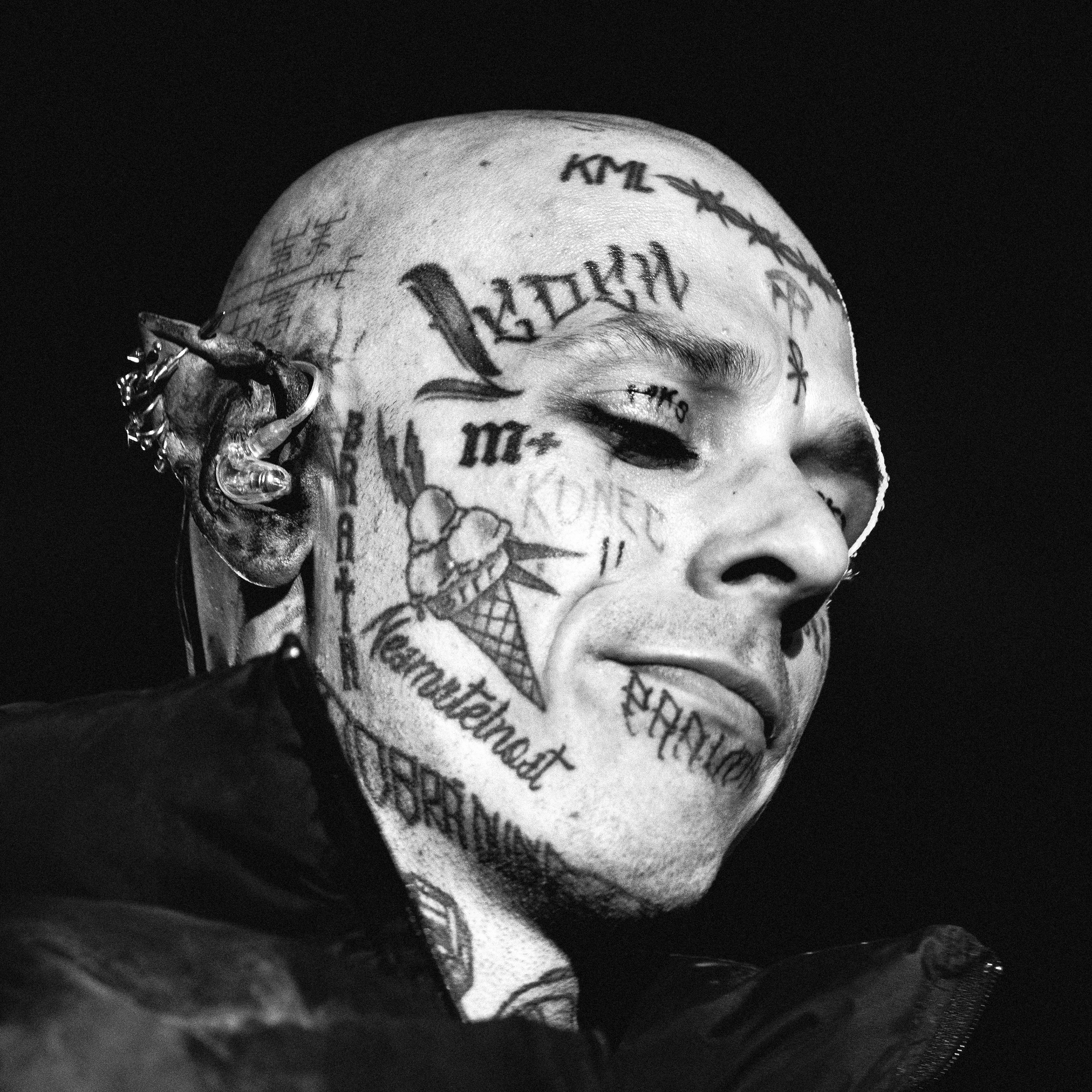 Yzomandias