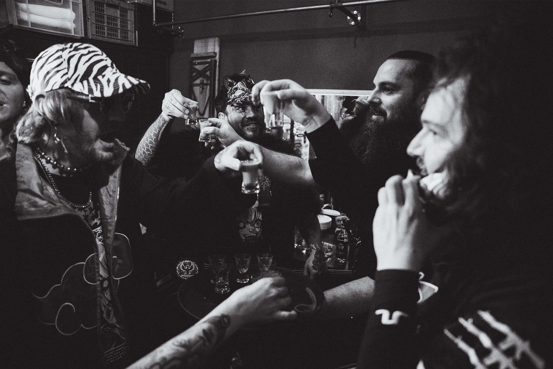 Backstage with Akuma Six