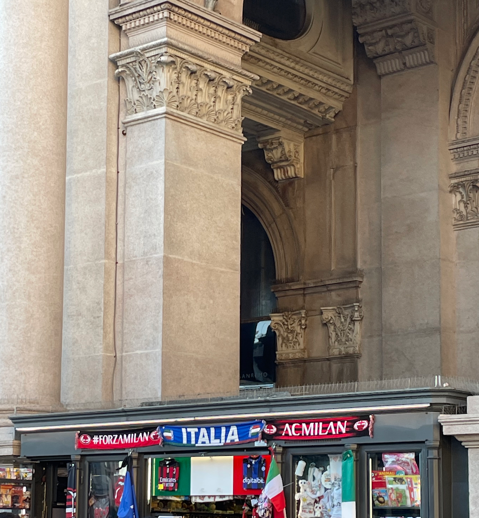 MILANO