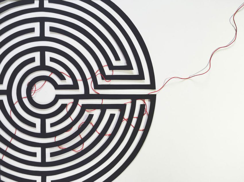 Process picture : workshop : how to map a space with thread