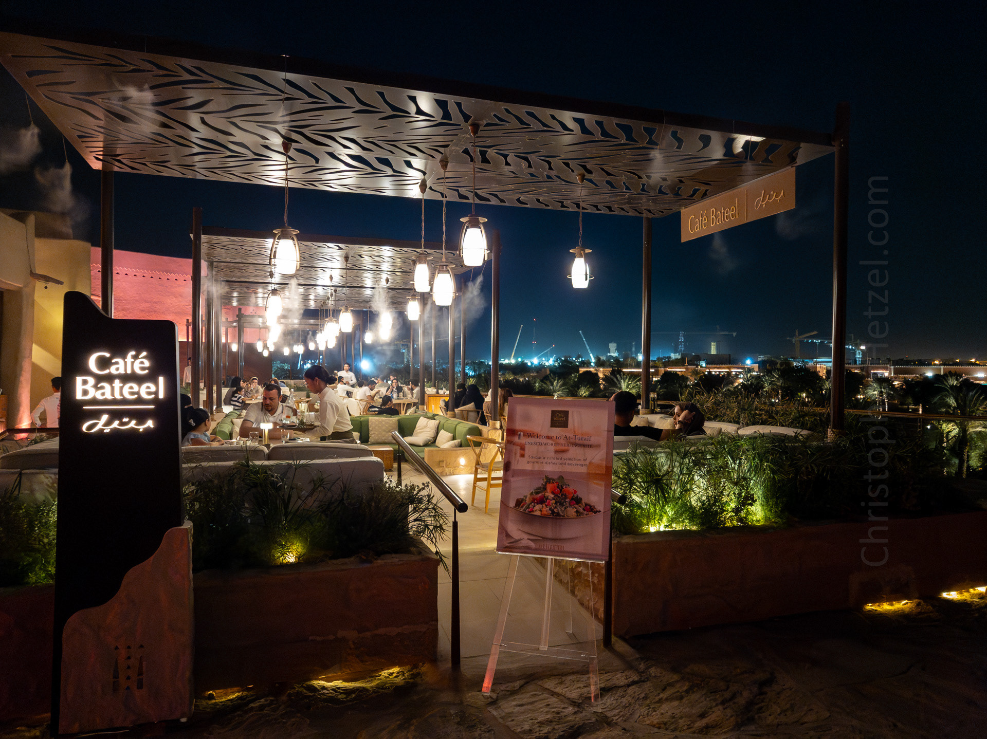 Cafe Bateel, the restaurant where we ate, featuring a fabulous vista over the Wadi Hanifa and modern Riyadh.