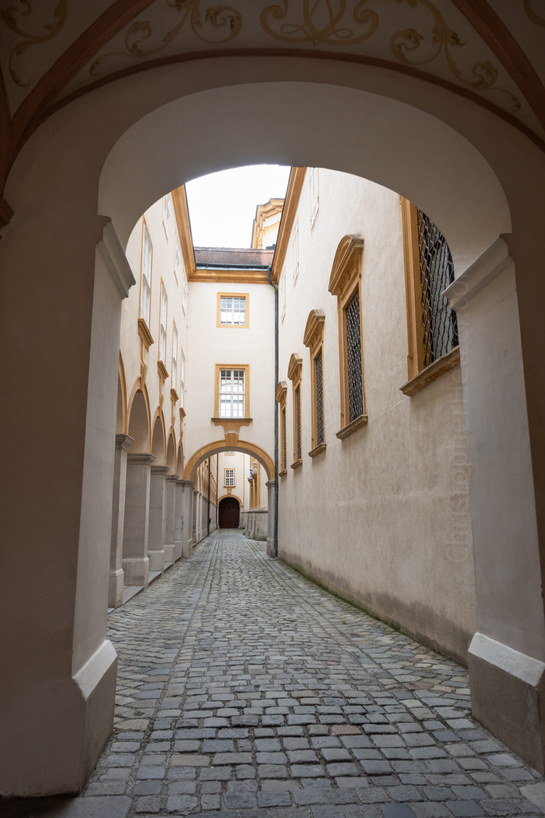 The exterior space between the church and the Imperial apartments.