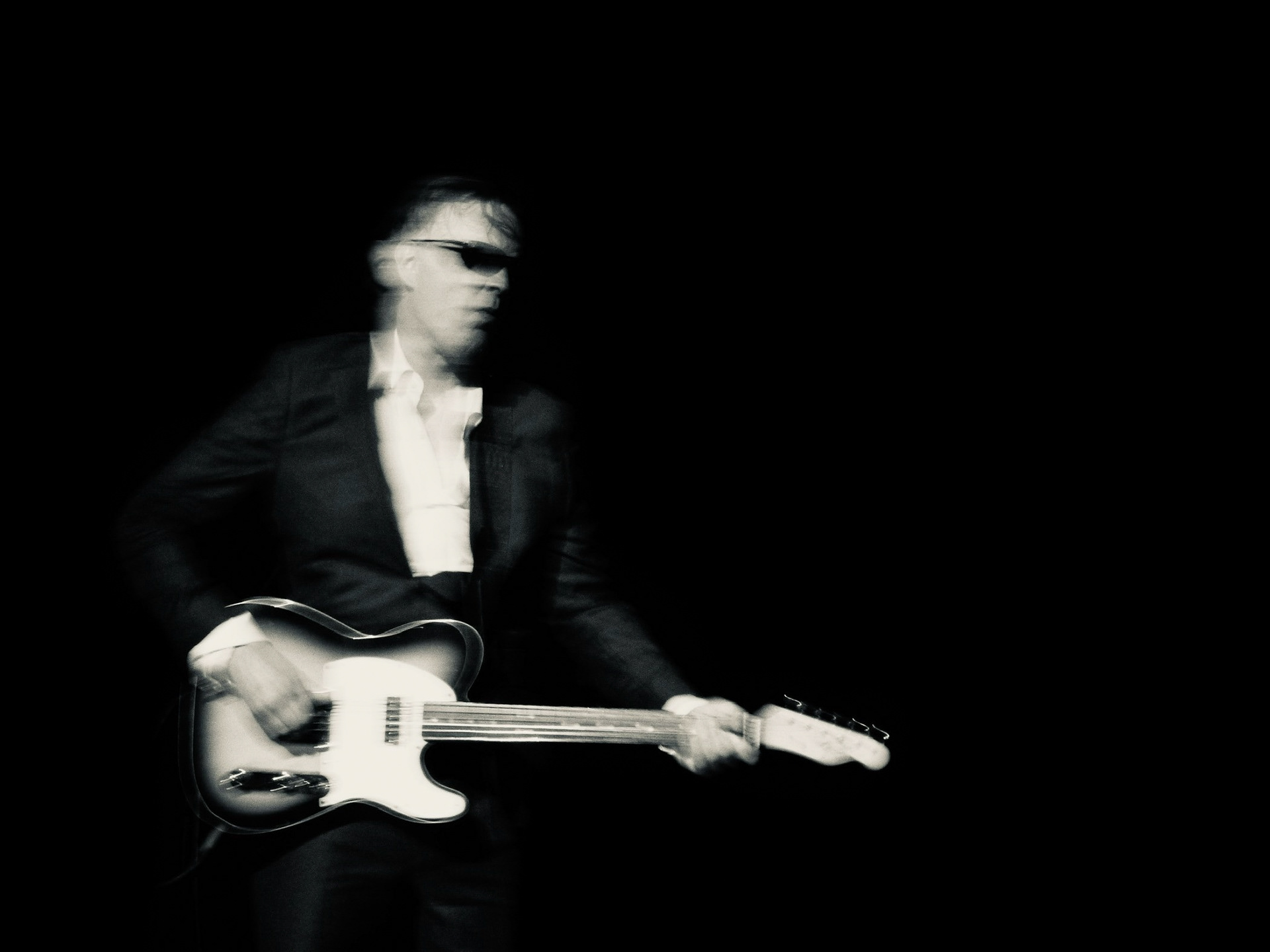 Joe Bonamassa Dome De Paris - Palais des Spots, Paris, France 04/11/2024