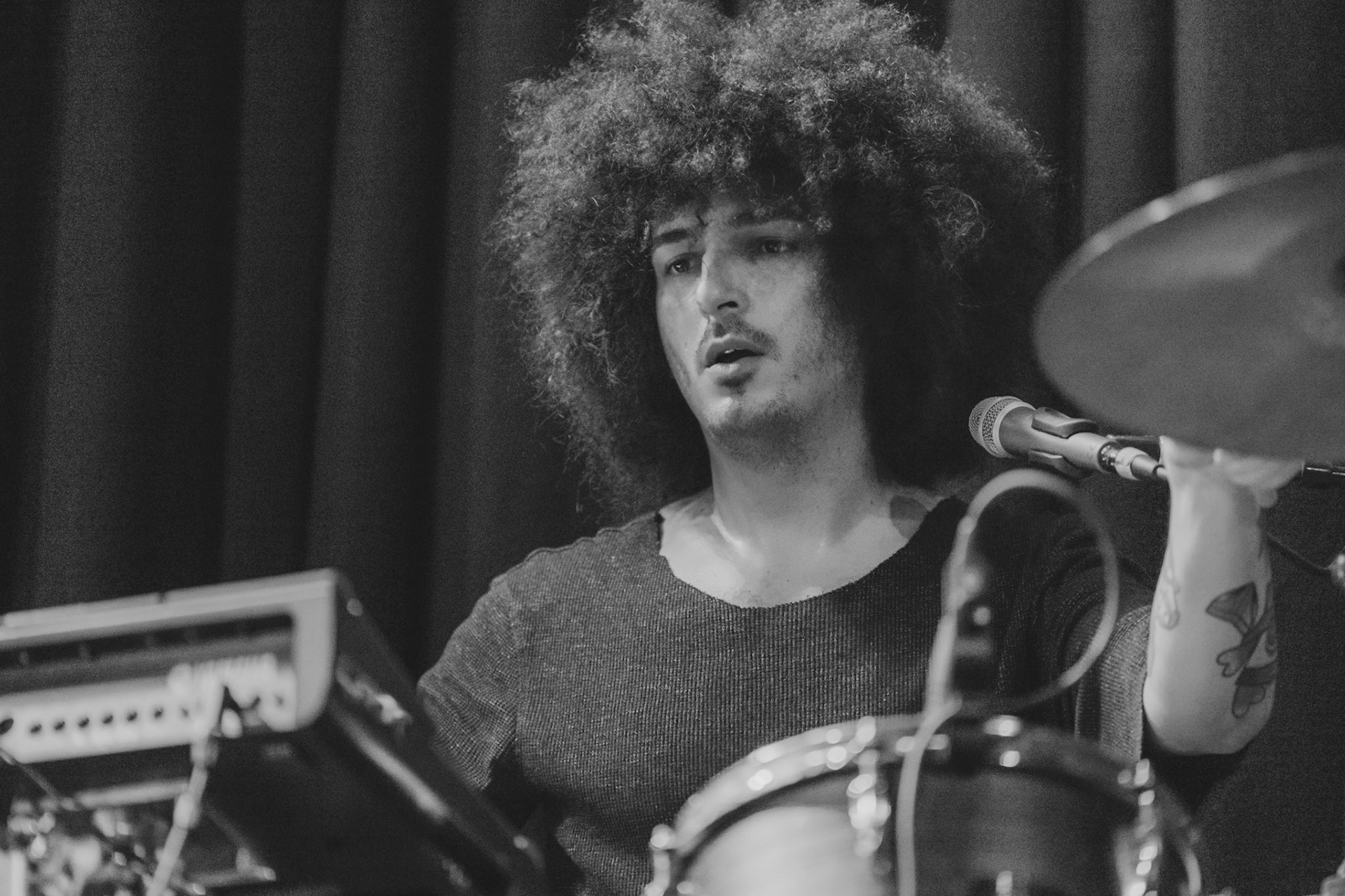 RUGO - LUMIERE | MUZIC ITALIEN