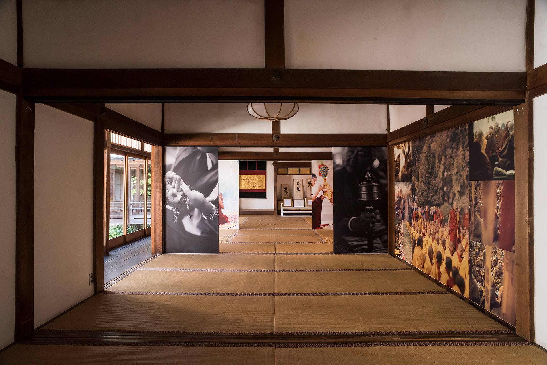 View of LOVE カルマパ17世 チベット仏教文化芸術展