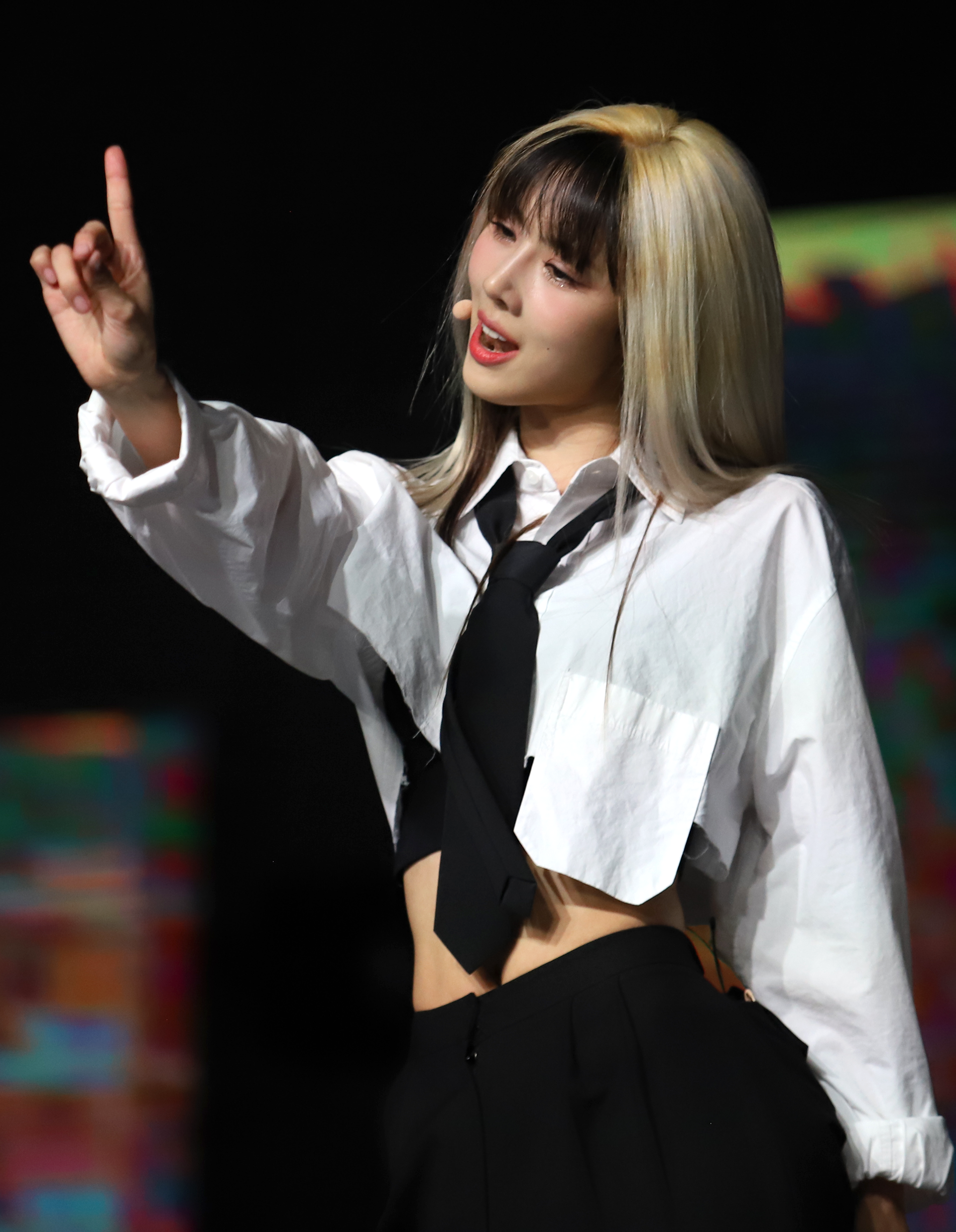 Yoohyeon (유현)