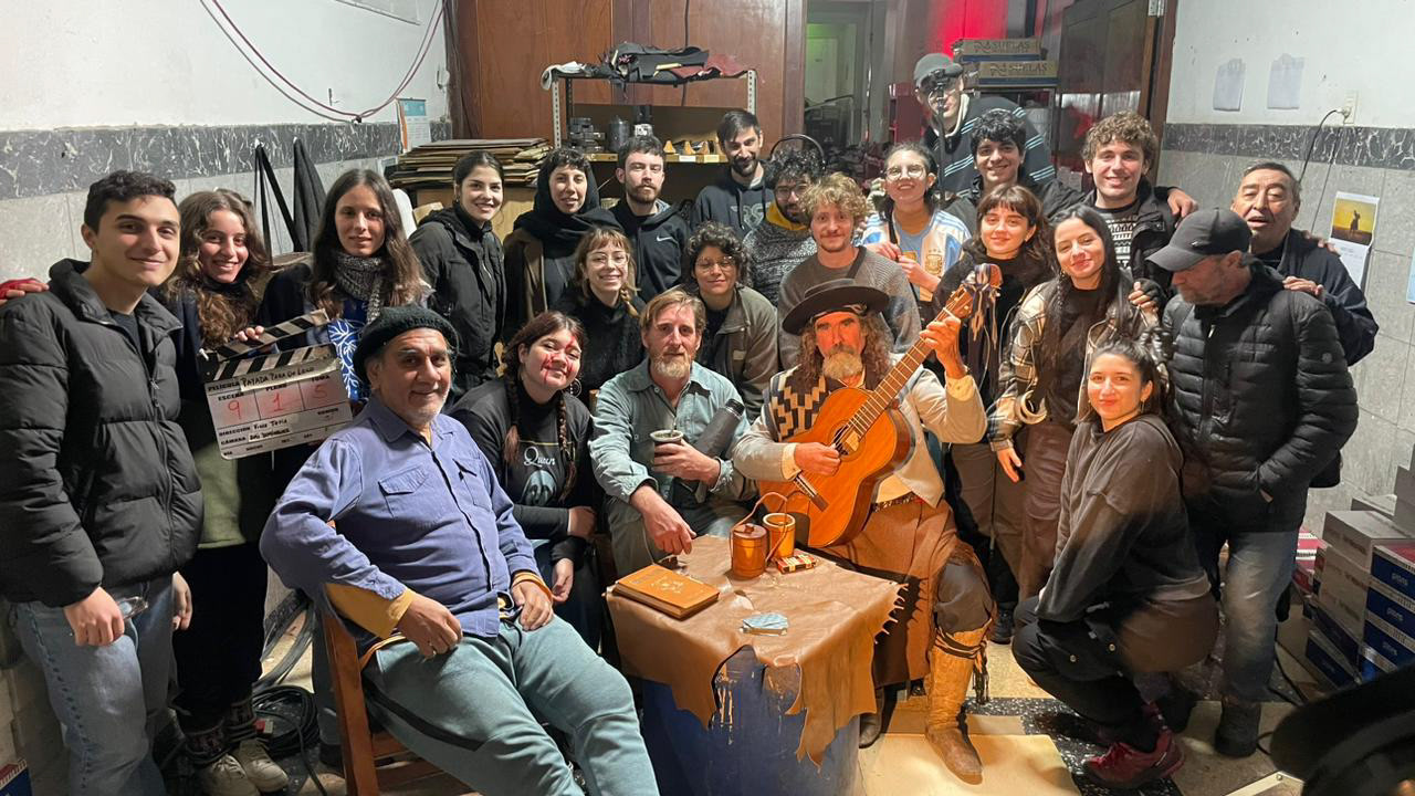 2da de direc. y continuista en "Payada Para un Loco"
