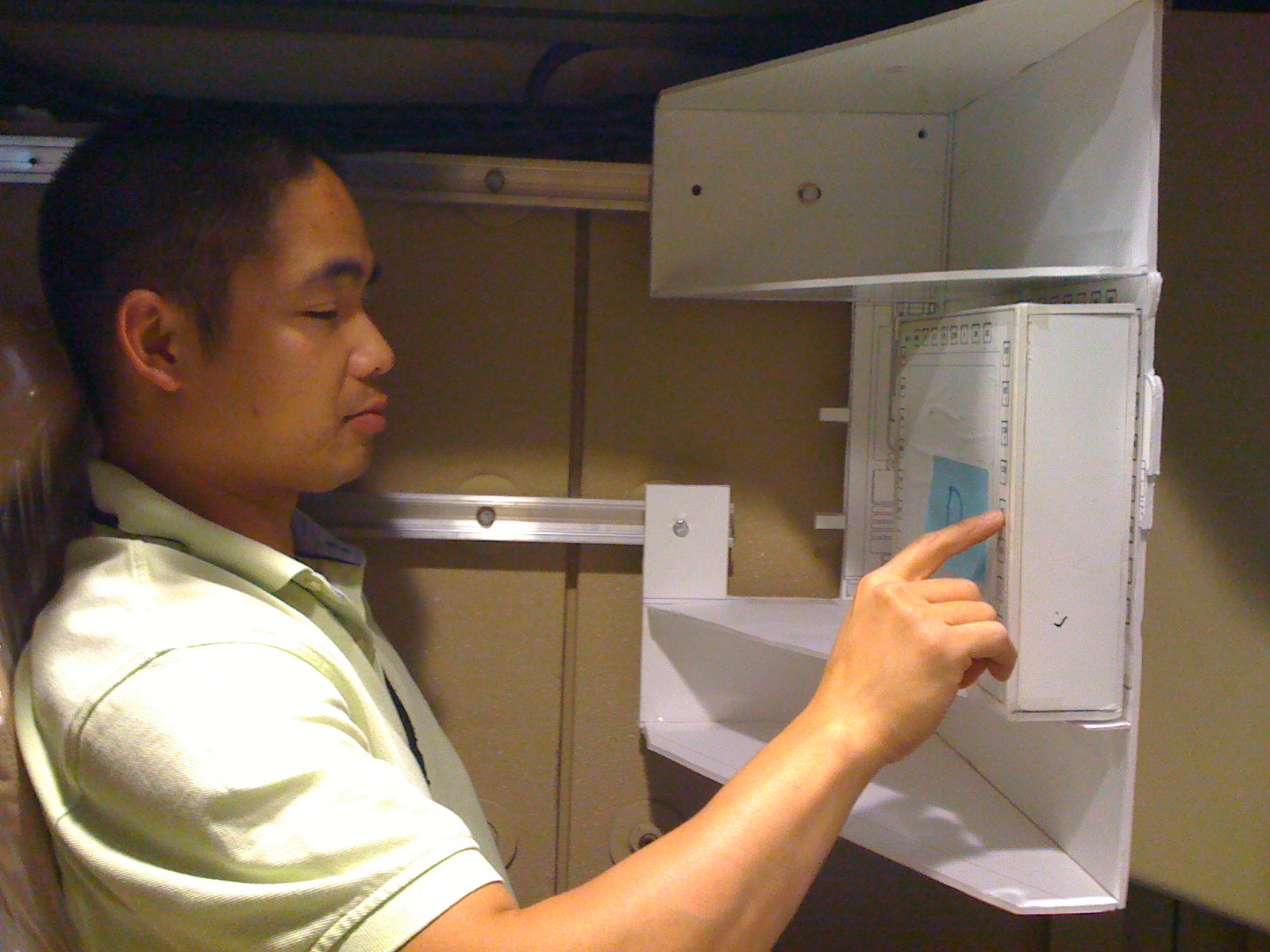 In-vehicle mockup usability study