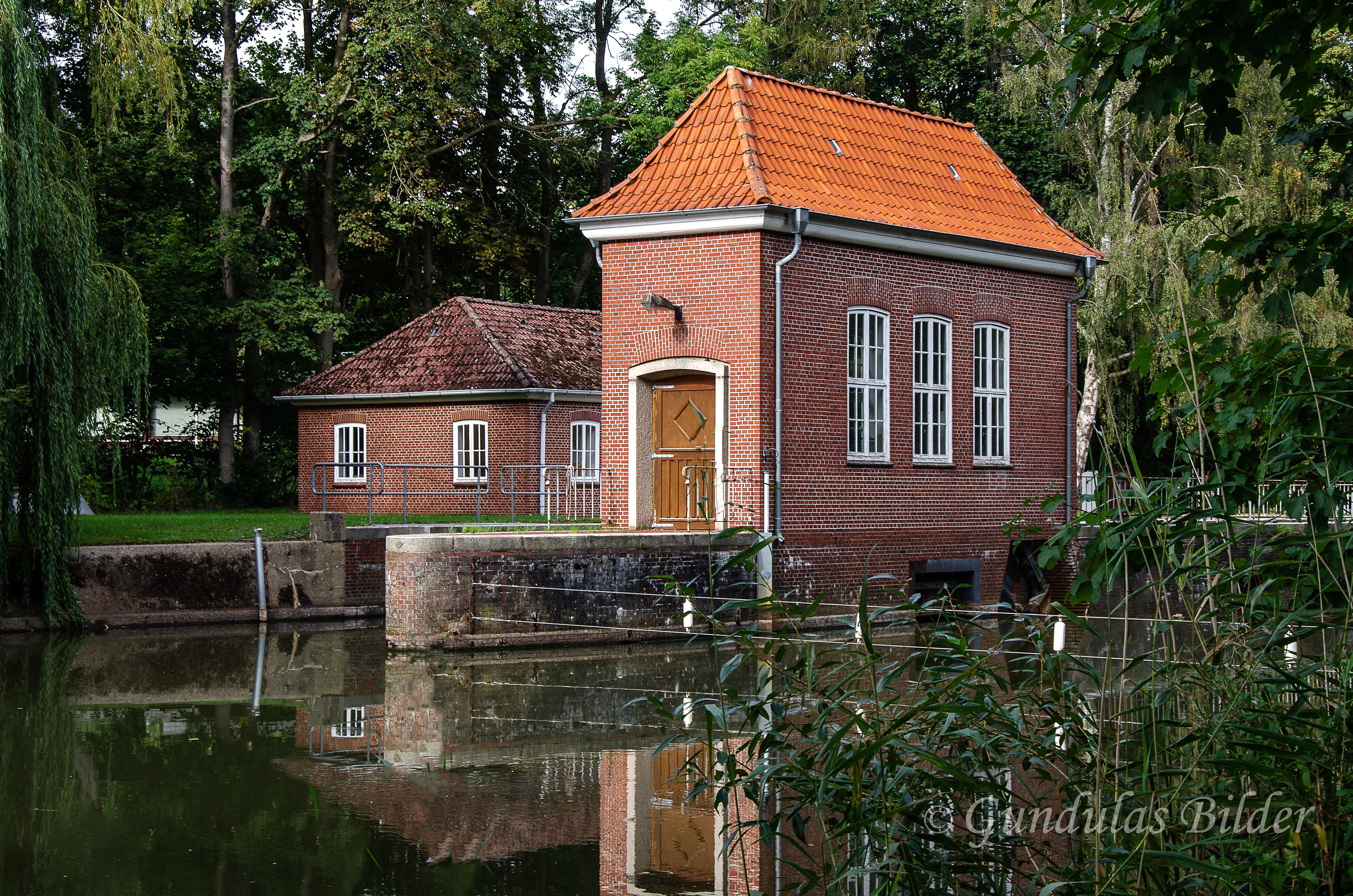 Das Schleusenhaus am Ostewehr 20190907-1015(42)