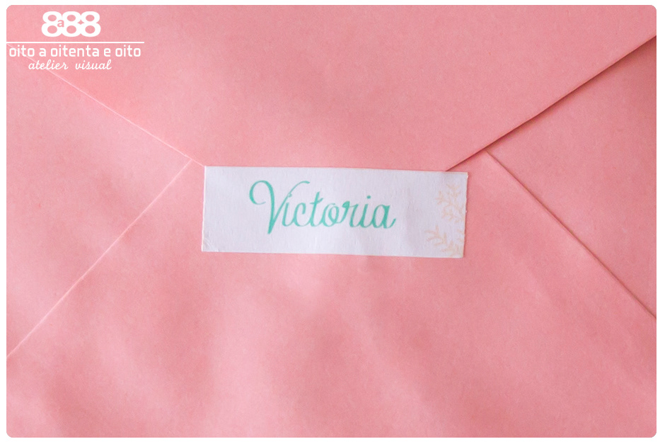 envelope com fecho adesivo personalizado com nome do convidado