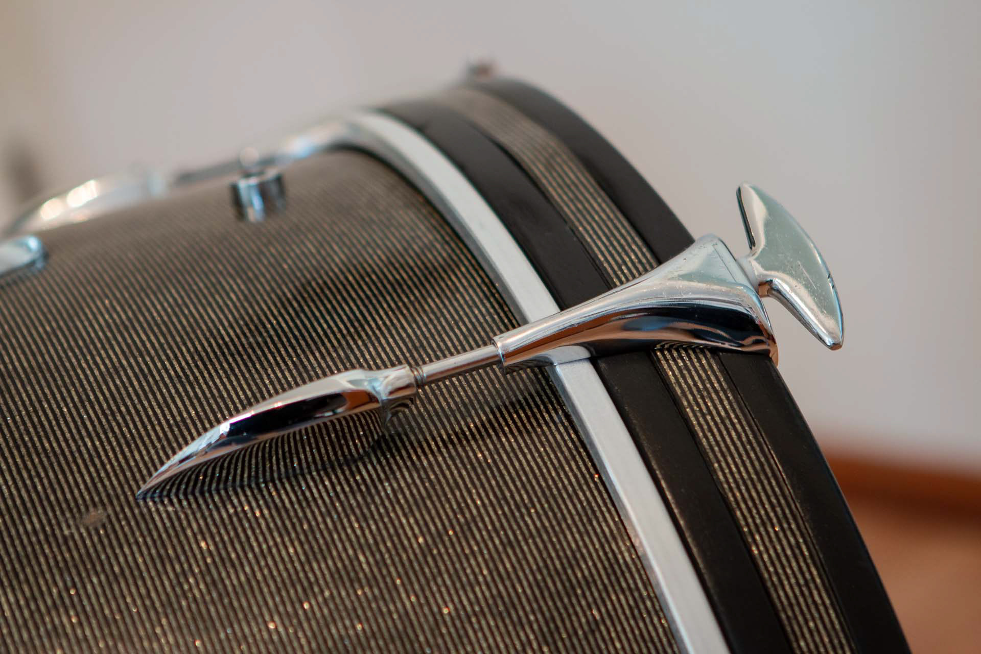 Sonor Teardrop, 1967, in sparkling black-silver striped | Herbert Heim Vintagedrums
