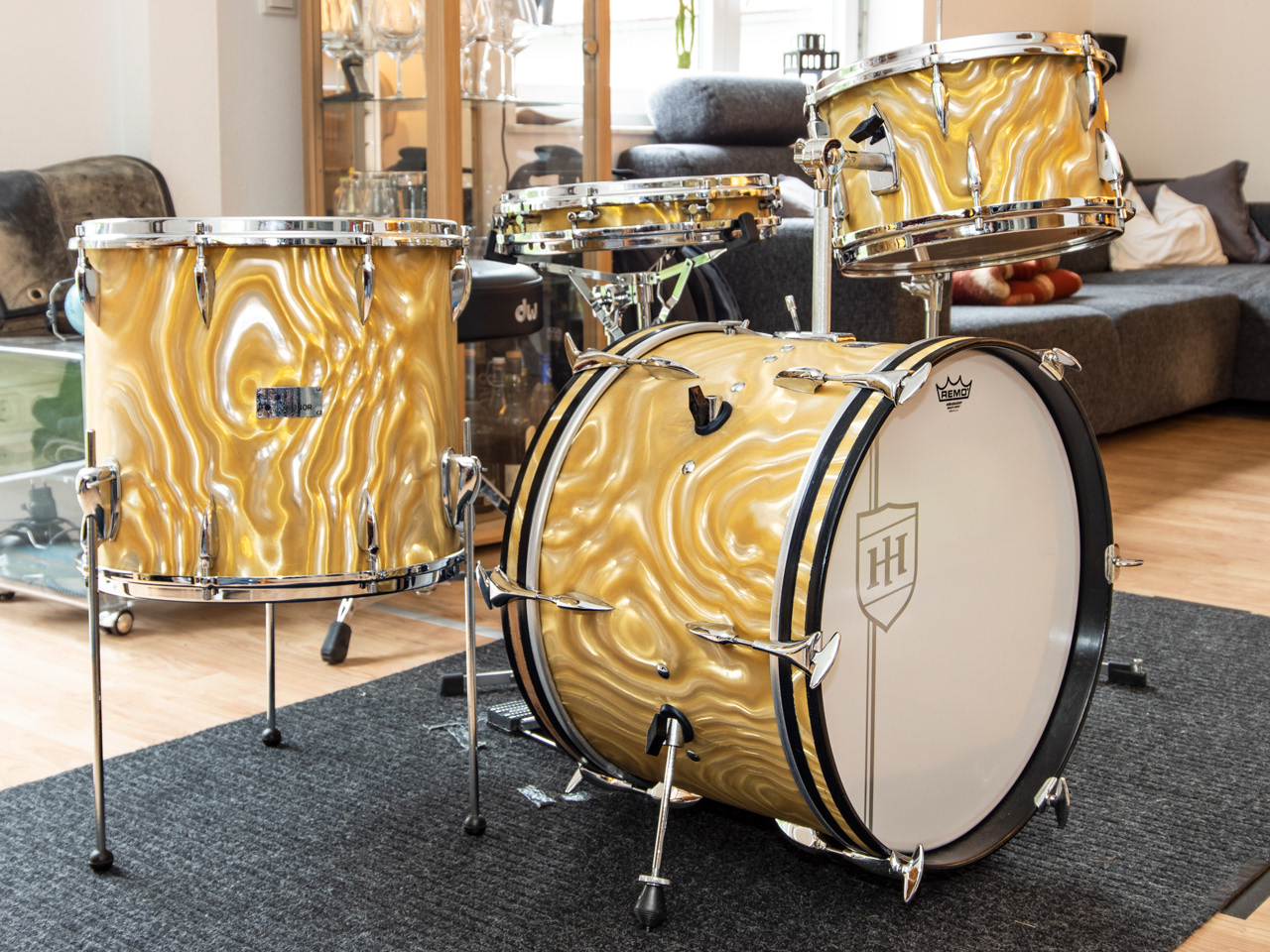 Sonor Teardrop 1964 in multibrillant gold | Herbert Heim Vintagedrums