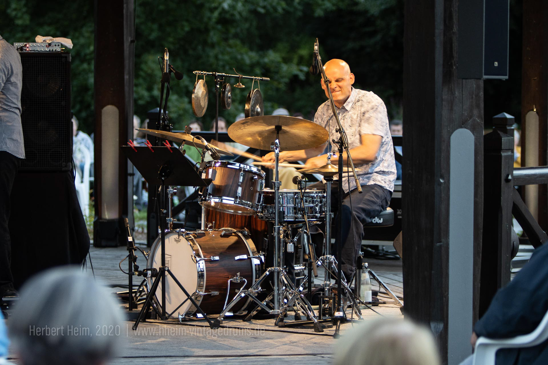 Eric Schaefer with the Joachim Kuehn New Trio | Foto: www.hheim-vintagedrums.de