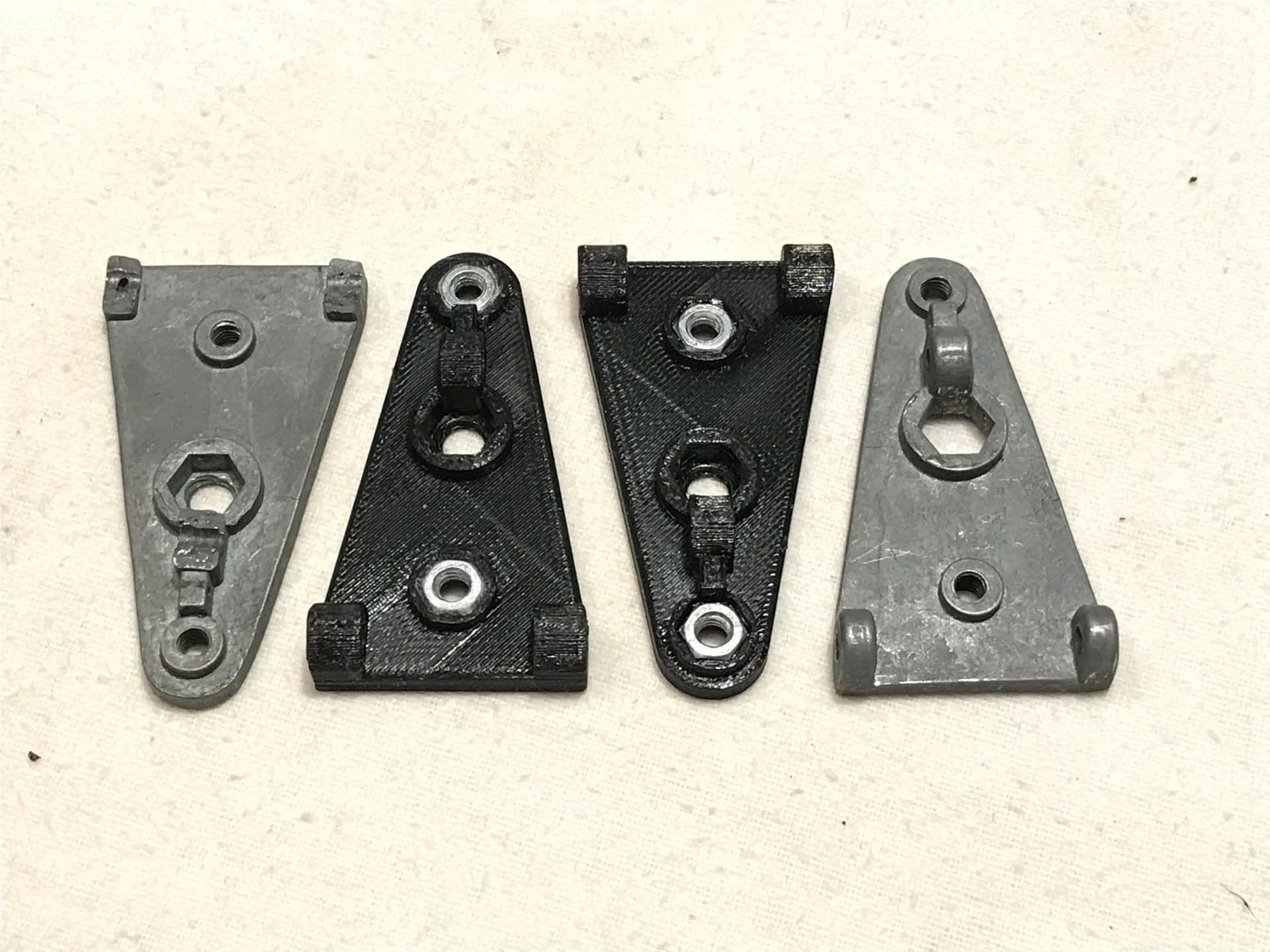 My attempt to replace the weak baseplate with some 3D-printed parts | Herbert Heim Vintagedrums