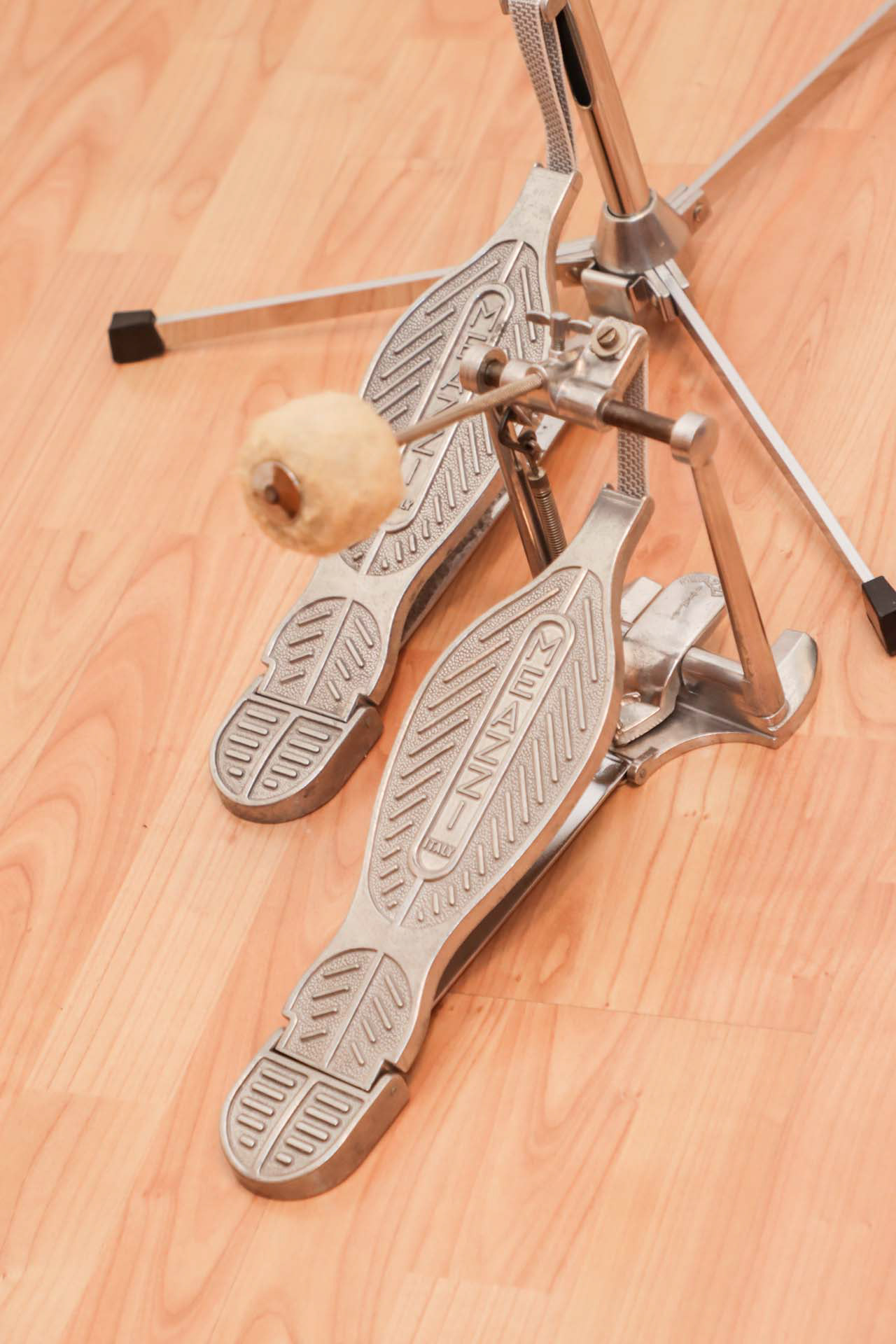 Also the pedals has the nice Artdeco style design | Herbert Heim Vintagedrums