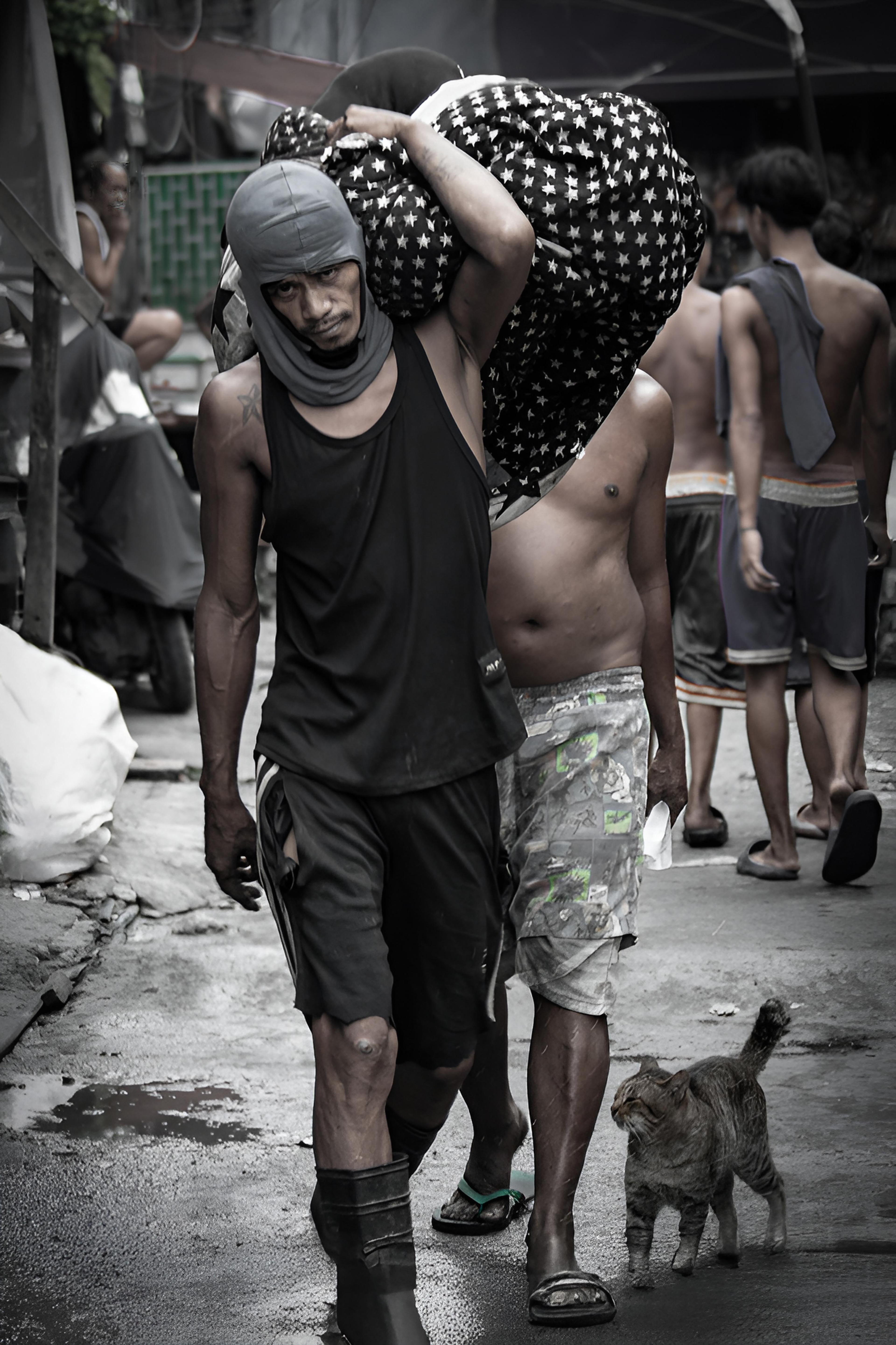 持ち帰った廃品が新たな価値を生む。