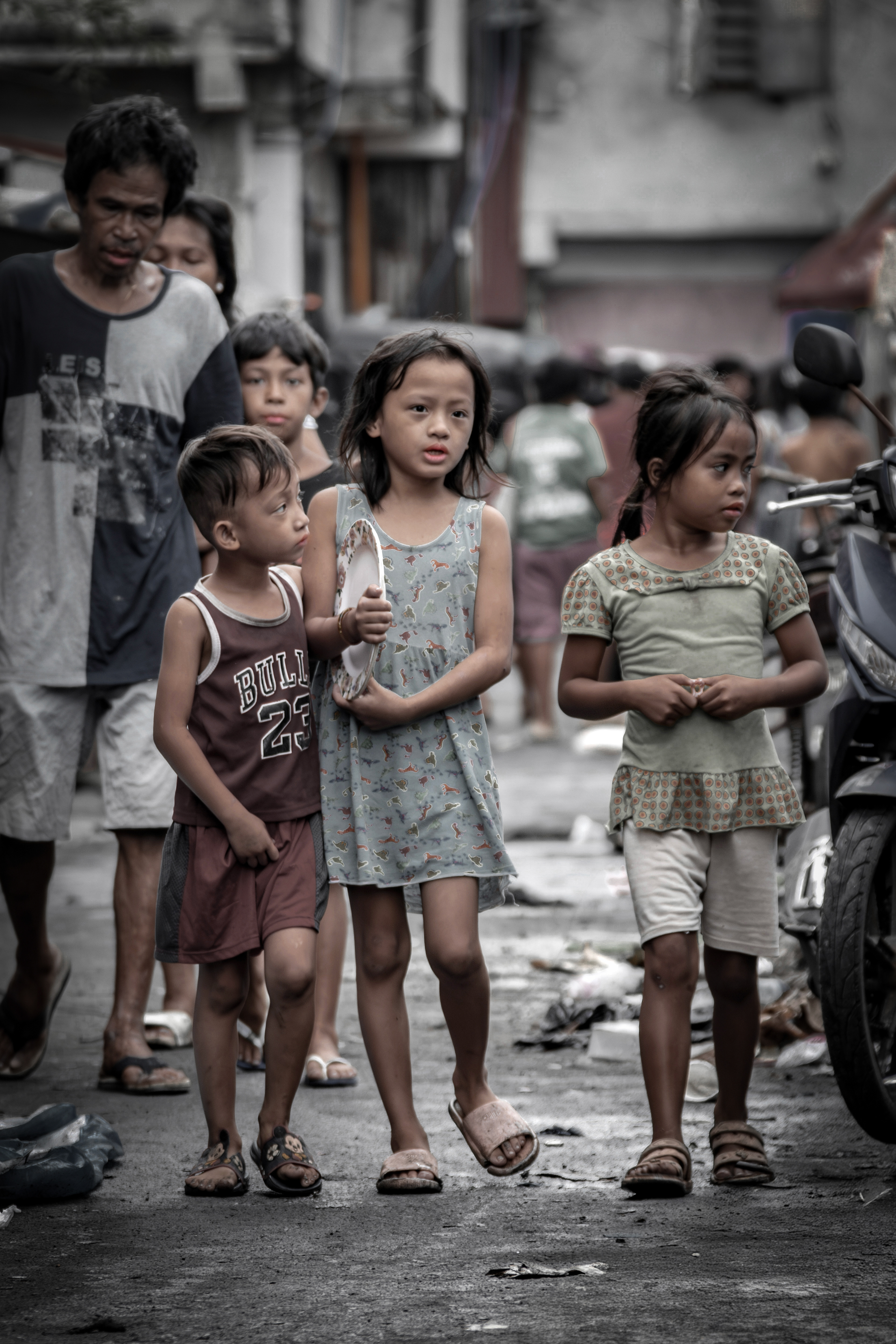 この町の子どもたち。 生まれたときから重い宿命を背負っている。