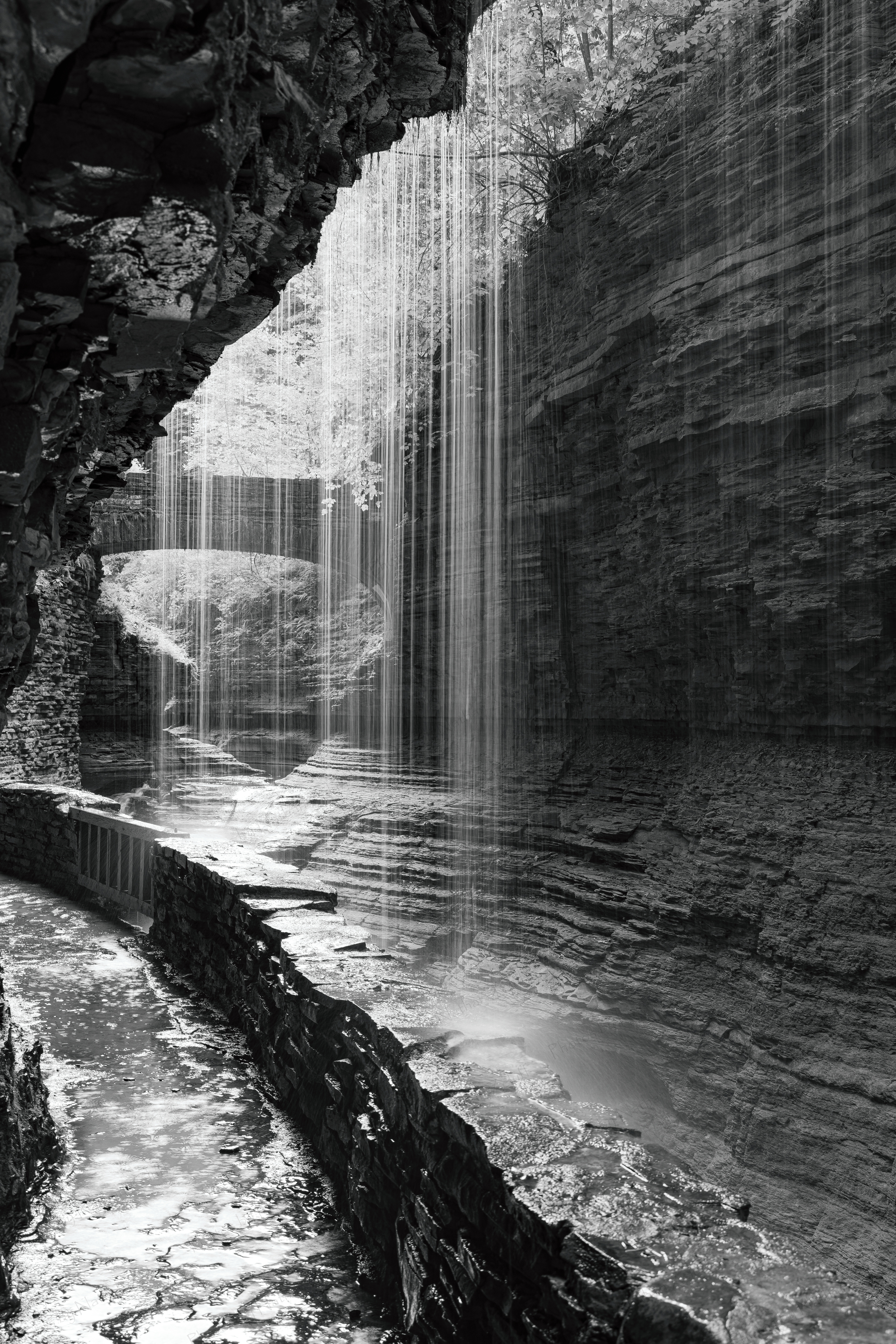 Curtain (Watkins Glen SP, New York)