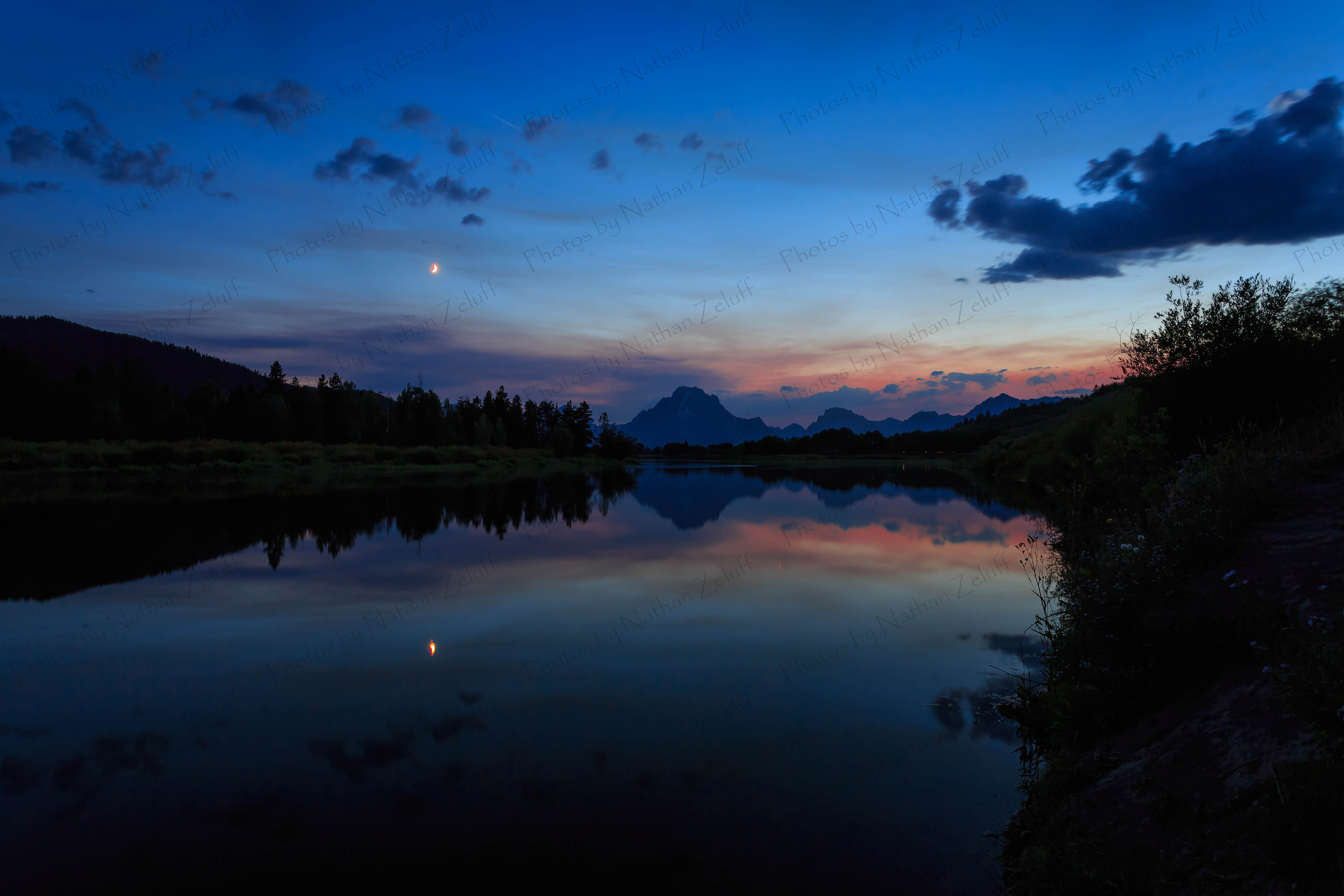 Moonrise over the Tetons (Grand Teton NP, Wyoming)