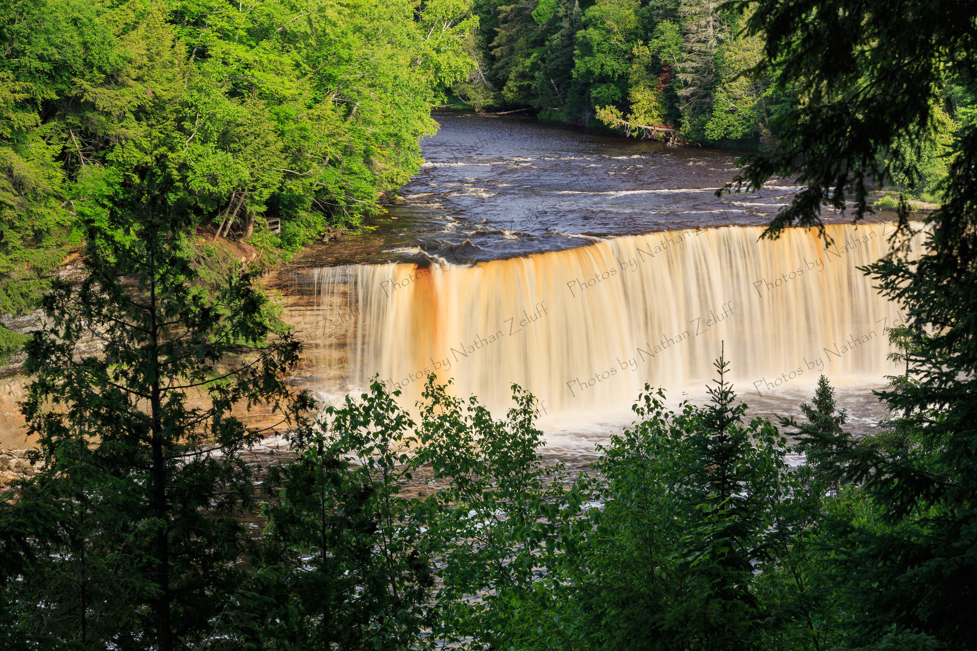 Upper Tahquamenon Falls (Paradise, Michigan)