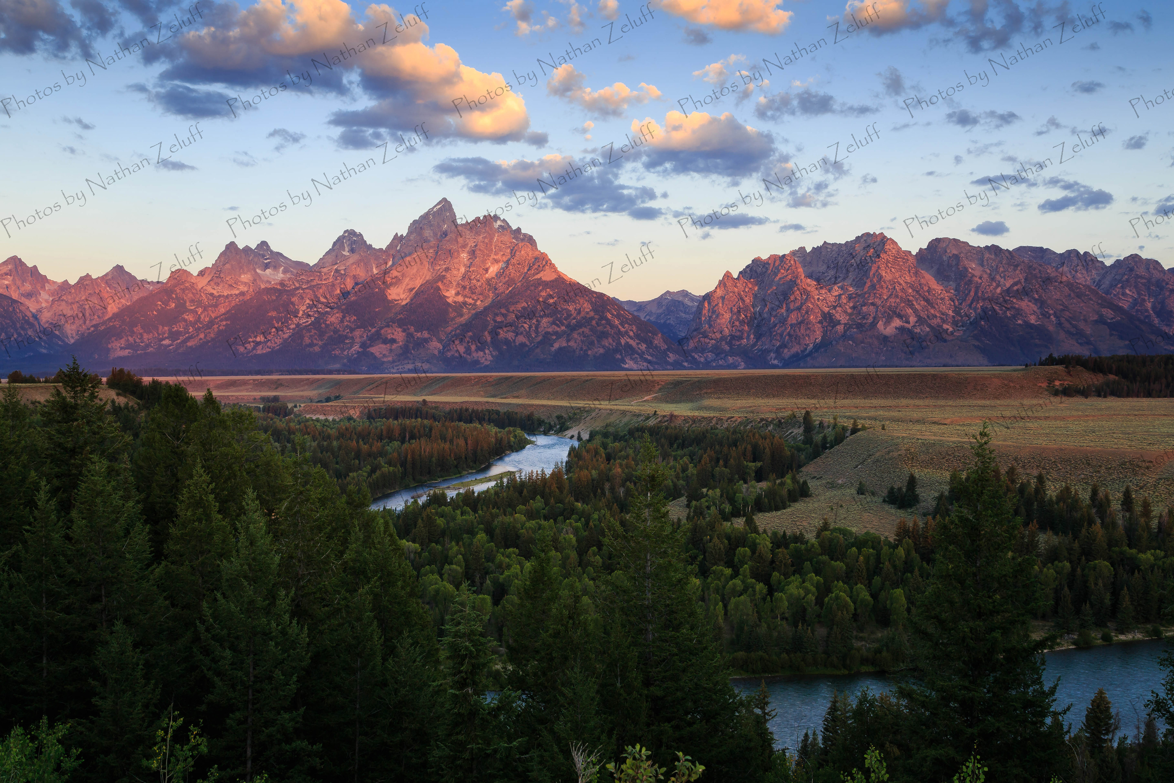 Sunrise at Snake River Overlook (Grand Teton NP, Wyoming)