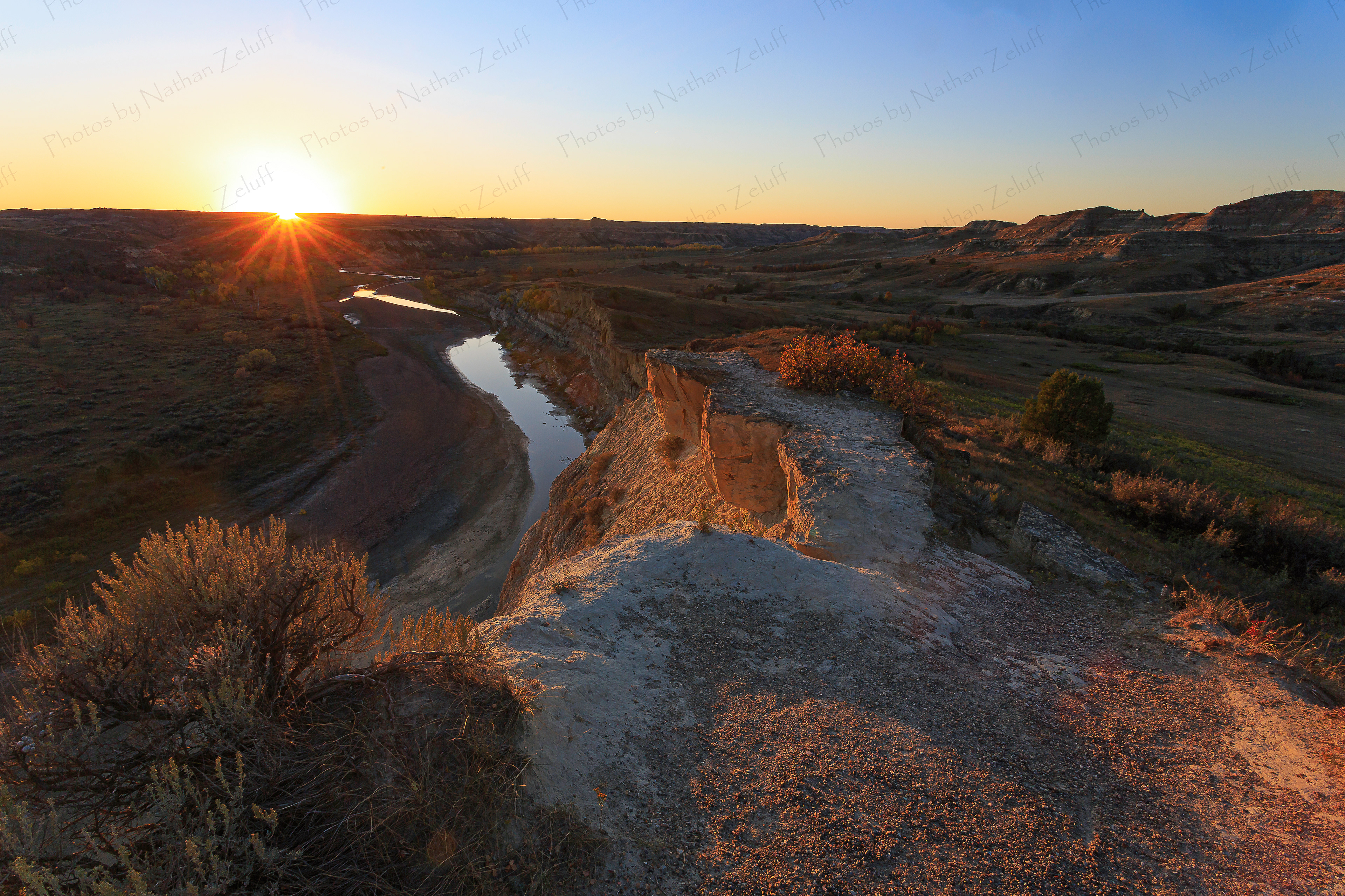 Sunset in North Dakota (Theodore Roosevelt NP, North Dakota)