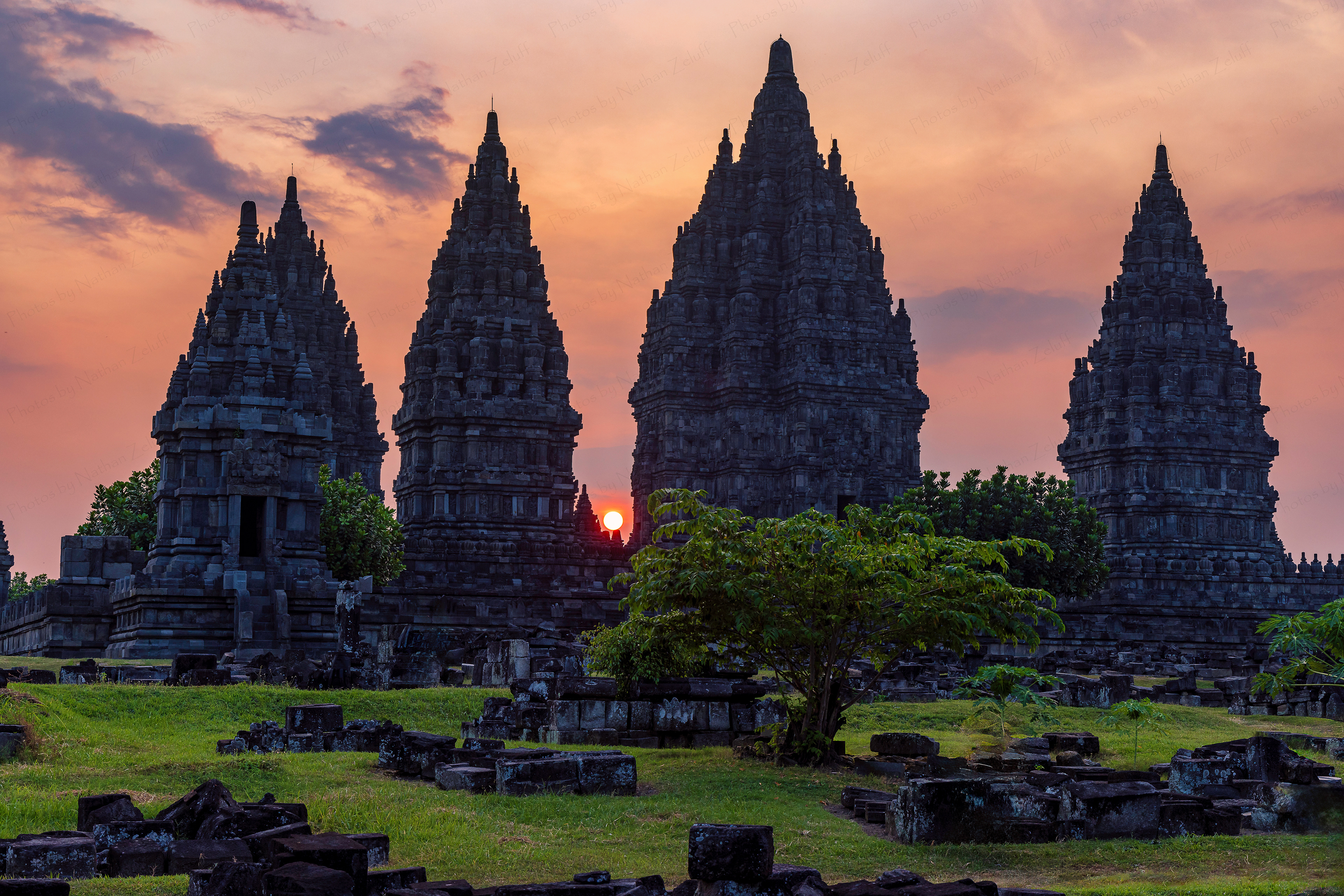 Pambranan Temple Sunset (Yogyakarta, Indonesia)