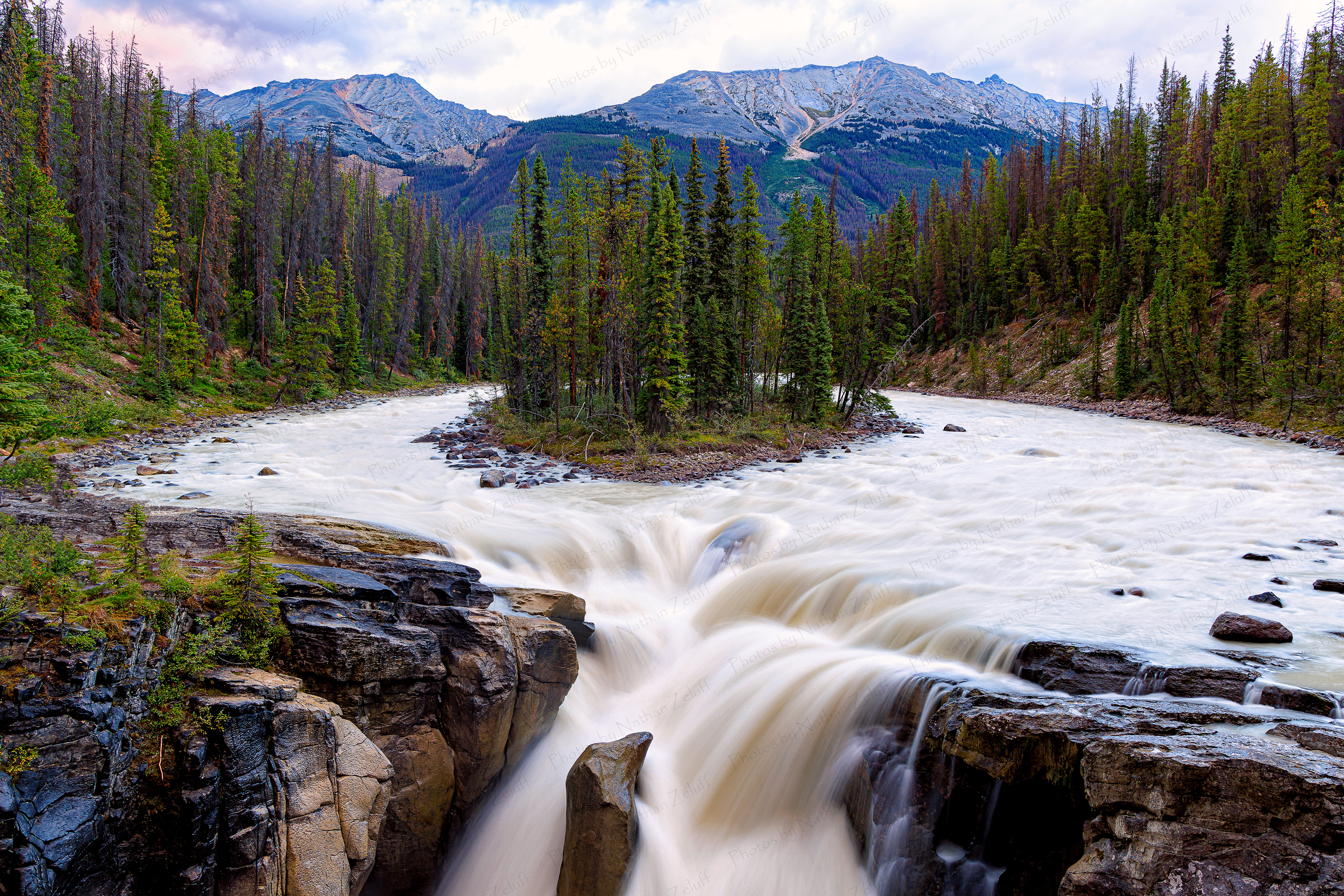 Evening at Sunwapta Falls (Icefields Parkway, Canada)