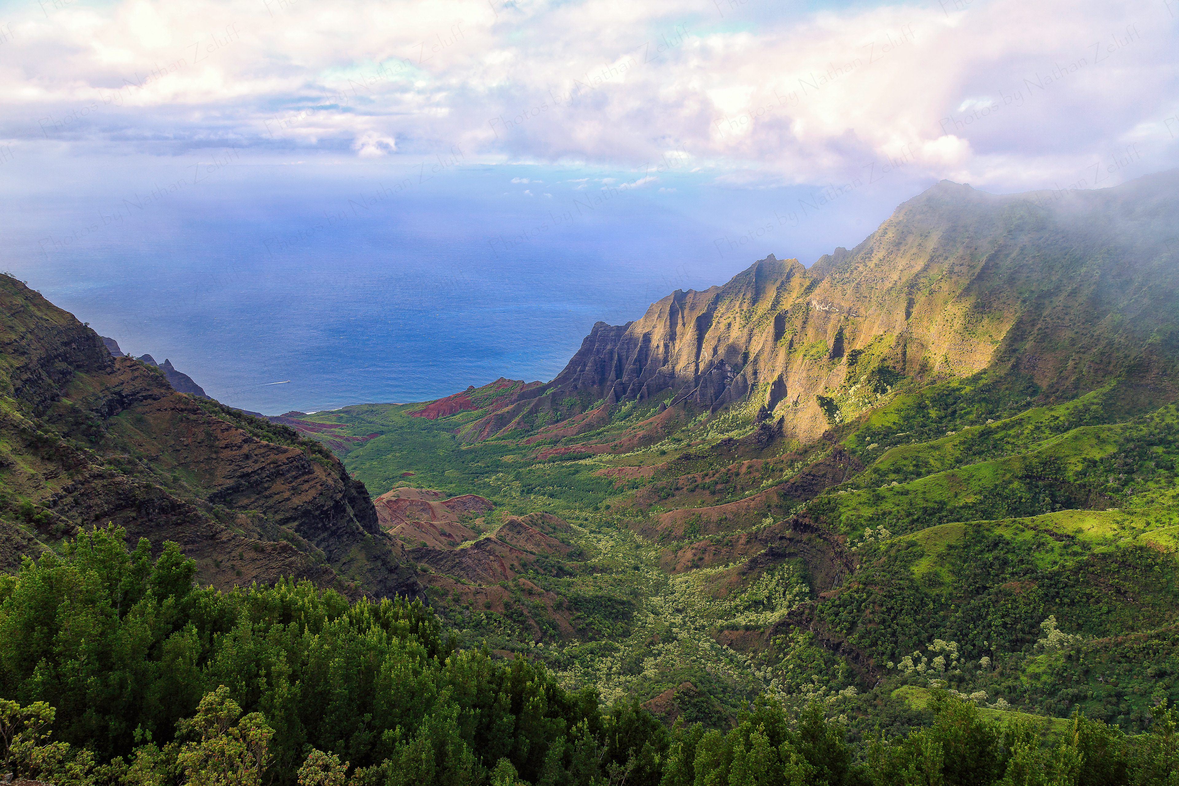 Na Pali Splendor (Kauai, Hawaiian Islands)