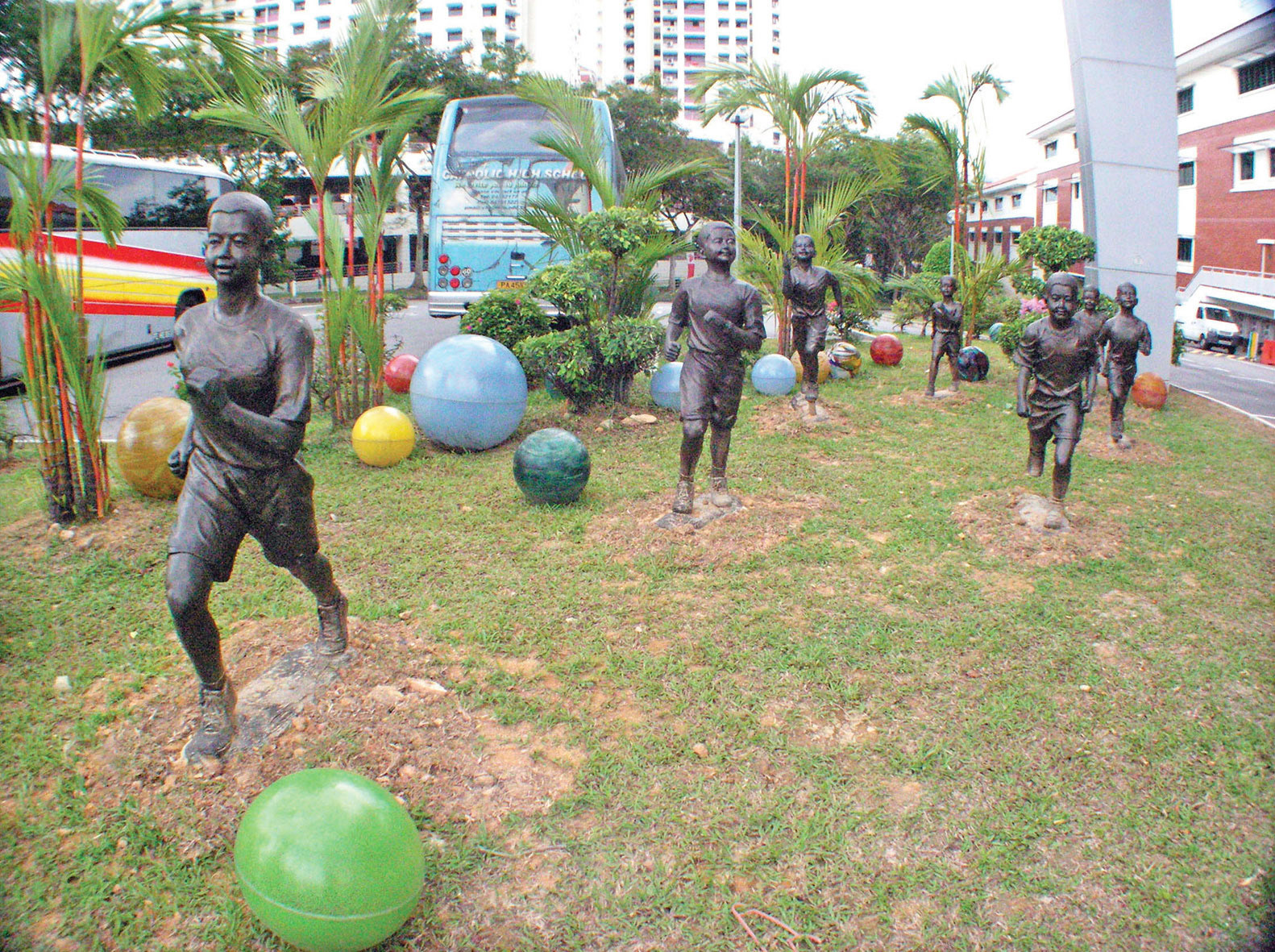Marathon Race . Cast Bronze . 2006