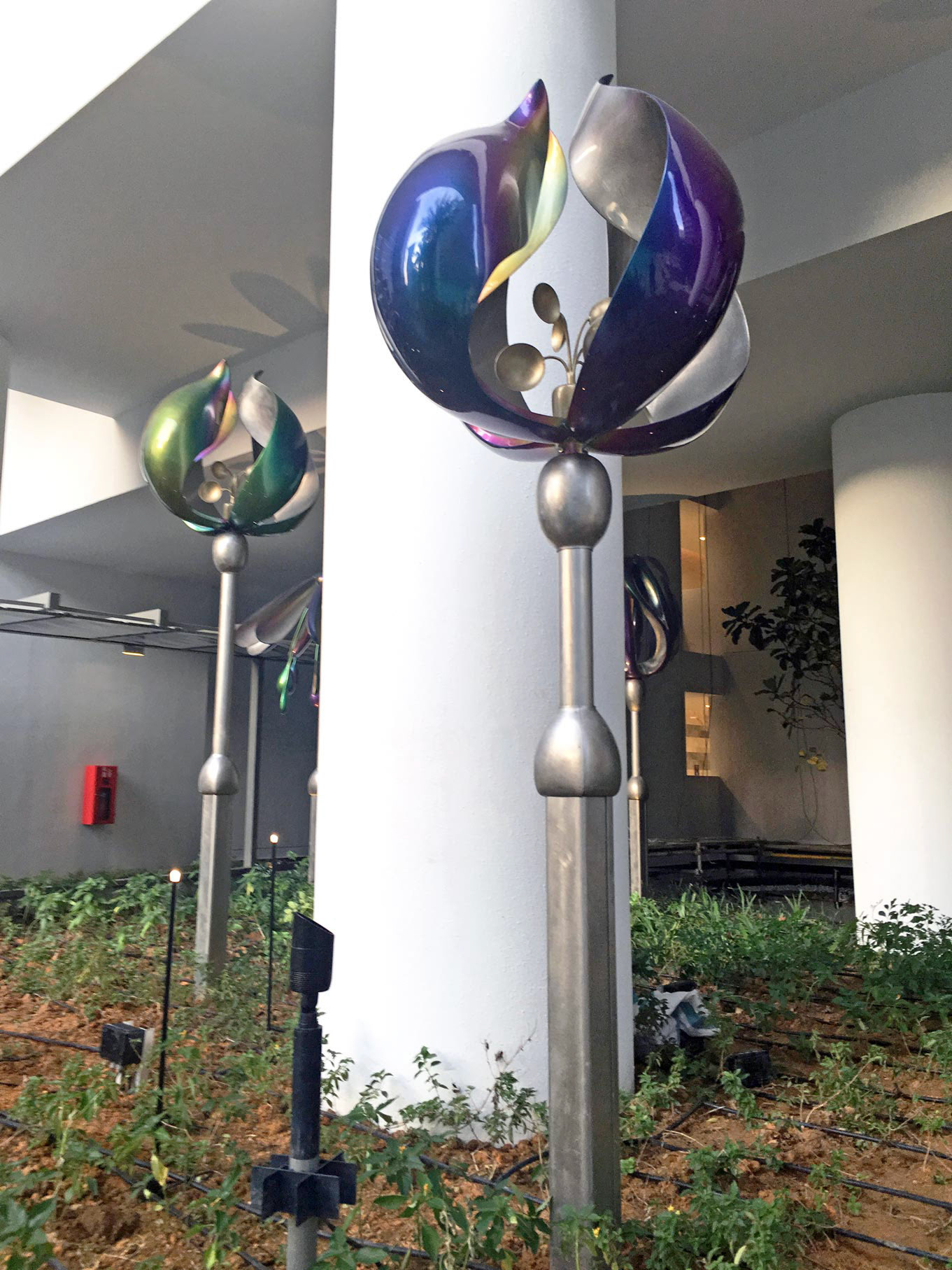 Flora . Kinetic Landscape Elements . Forged Stainless Steel & Titanium-Plating . 2016