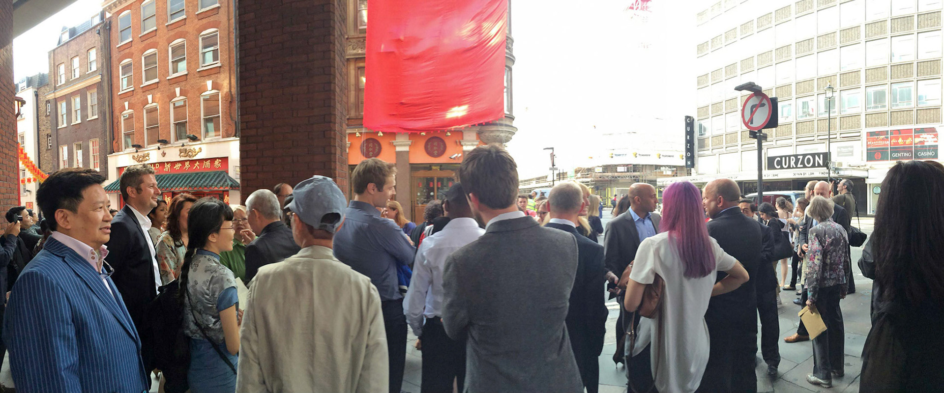 《饮水思源》 Flowing . Sculpture Unveiling . 18 September 2014