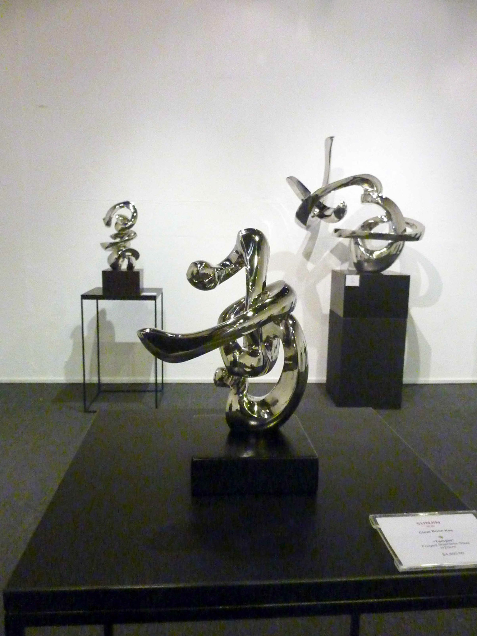 《寺》 Temple . Forged Stainless Steel . 2011