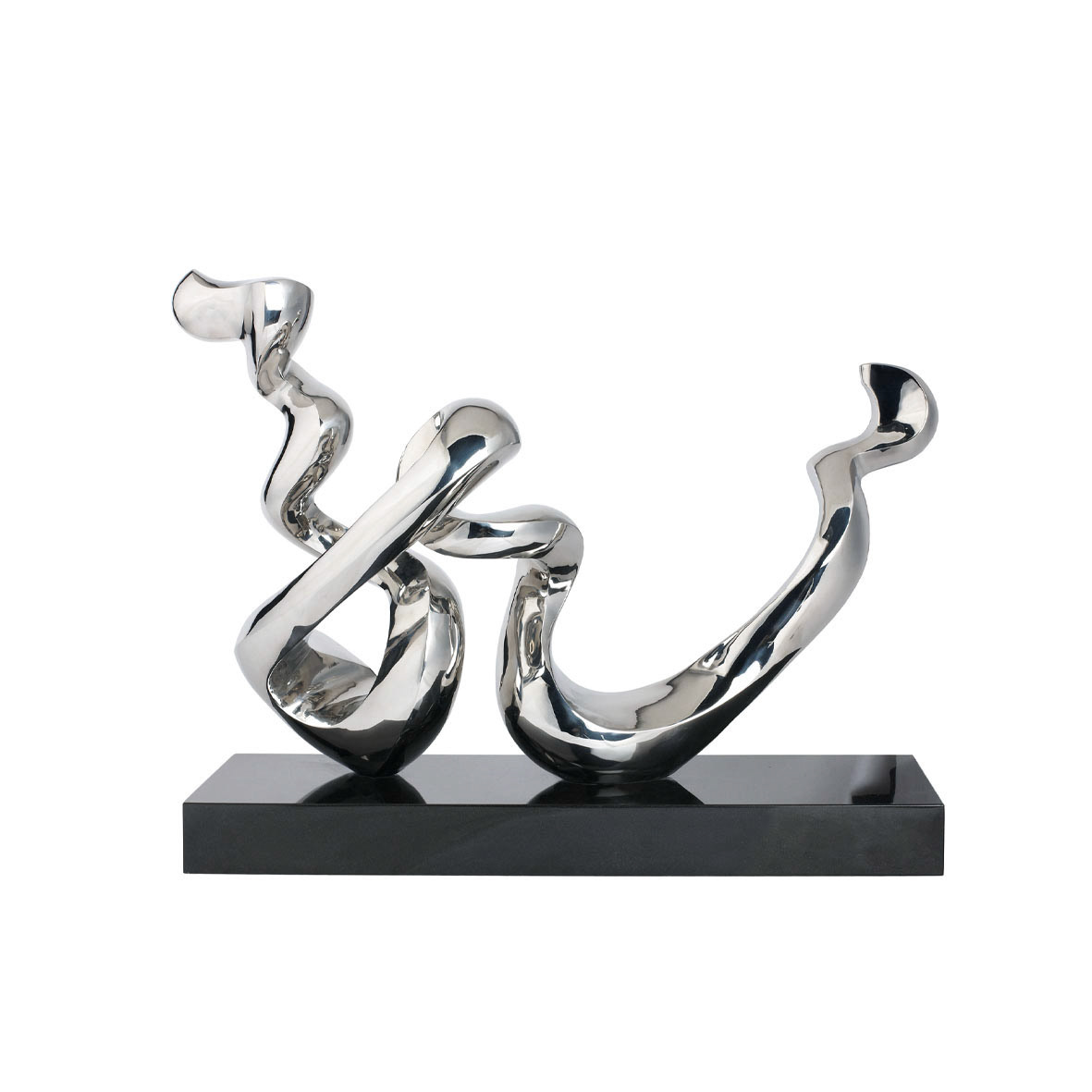 《龙》 Dragon . The Prime Minister Challenge Trophy - NUS-NTU-SMU-SIM Annual Dragon Boat Race (Women) . Forged Stainless Steel . 2006