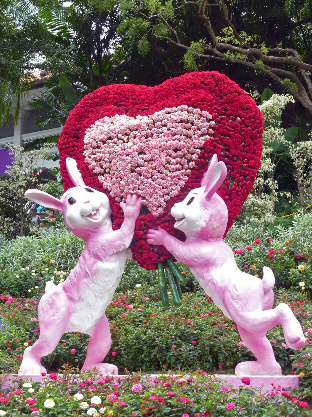 Sweet Valentines . Cast Resin with Paint . 2011