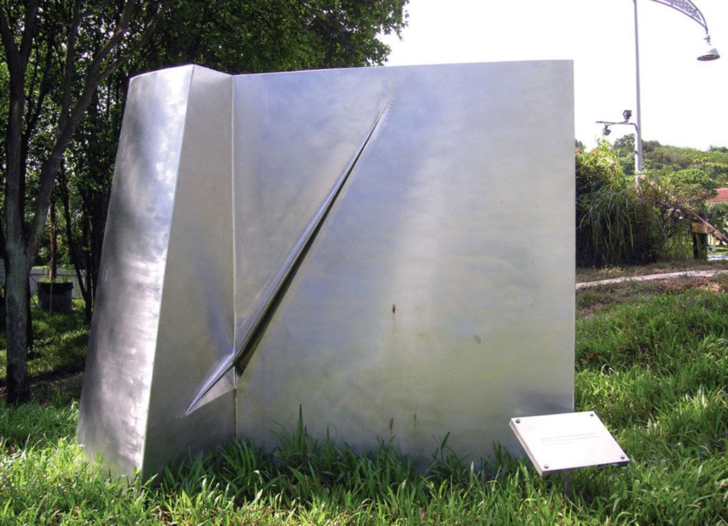Fighting Spirit . Stainless Steel . 2007