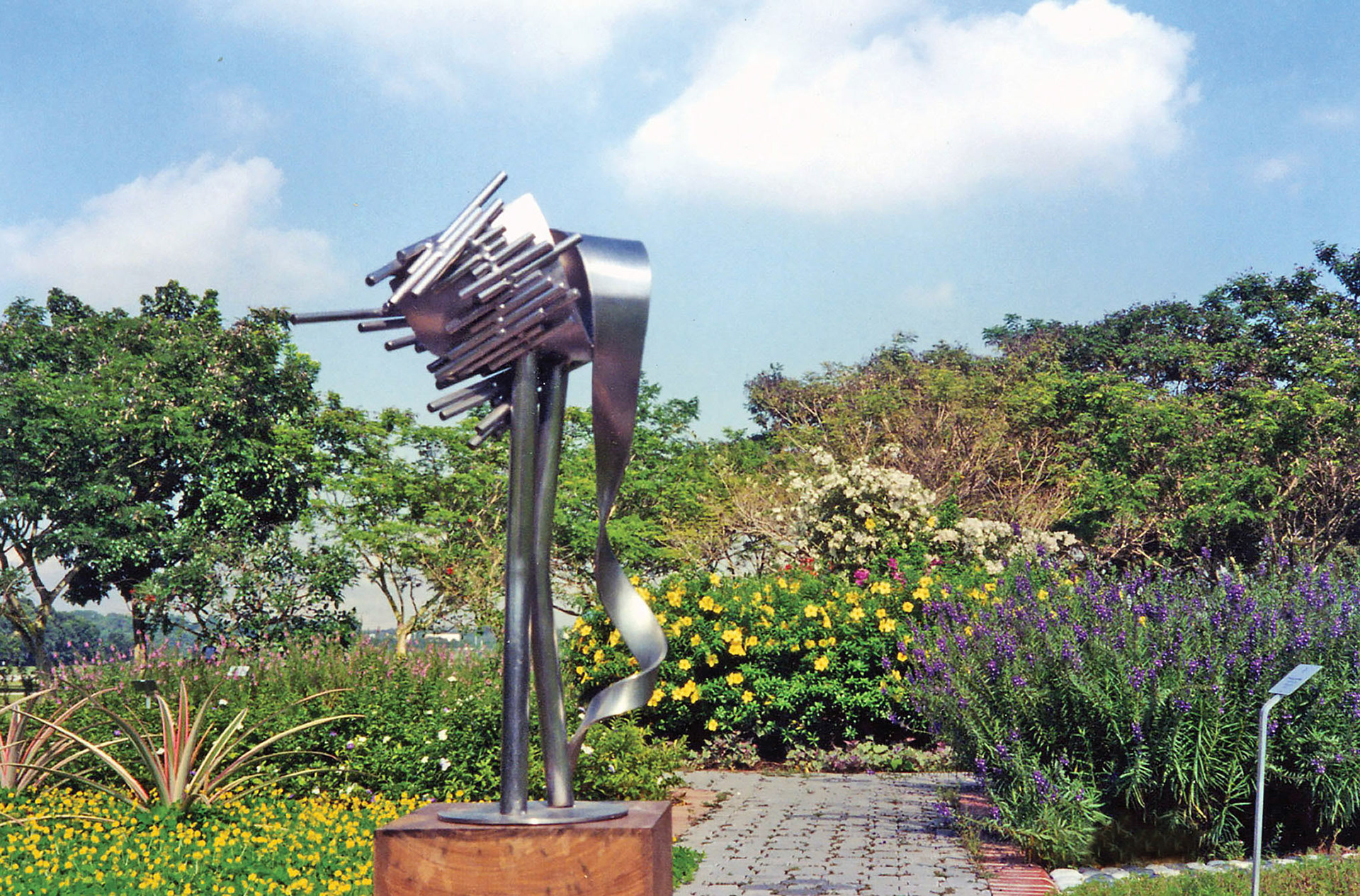 Flamingo . Stainless Steel . 1990