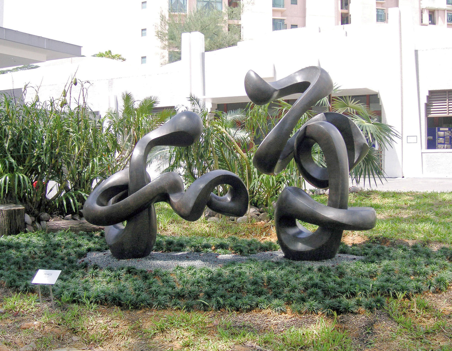 《和平》 Peace . Chinese Calligraphy Sculpture Series . Forged Brass . 2006