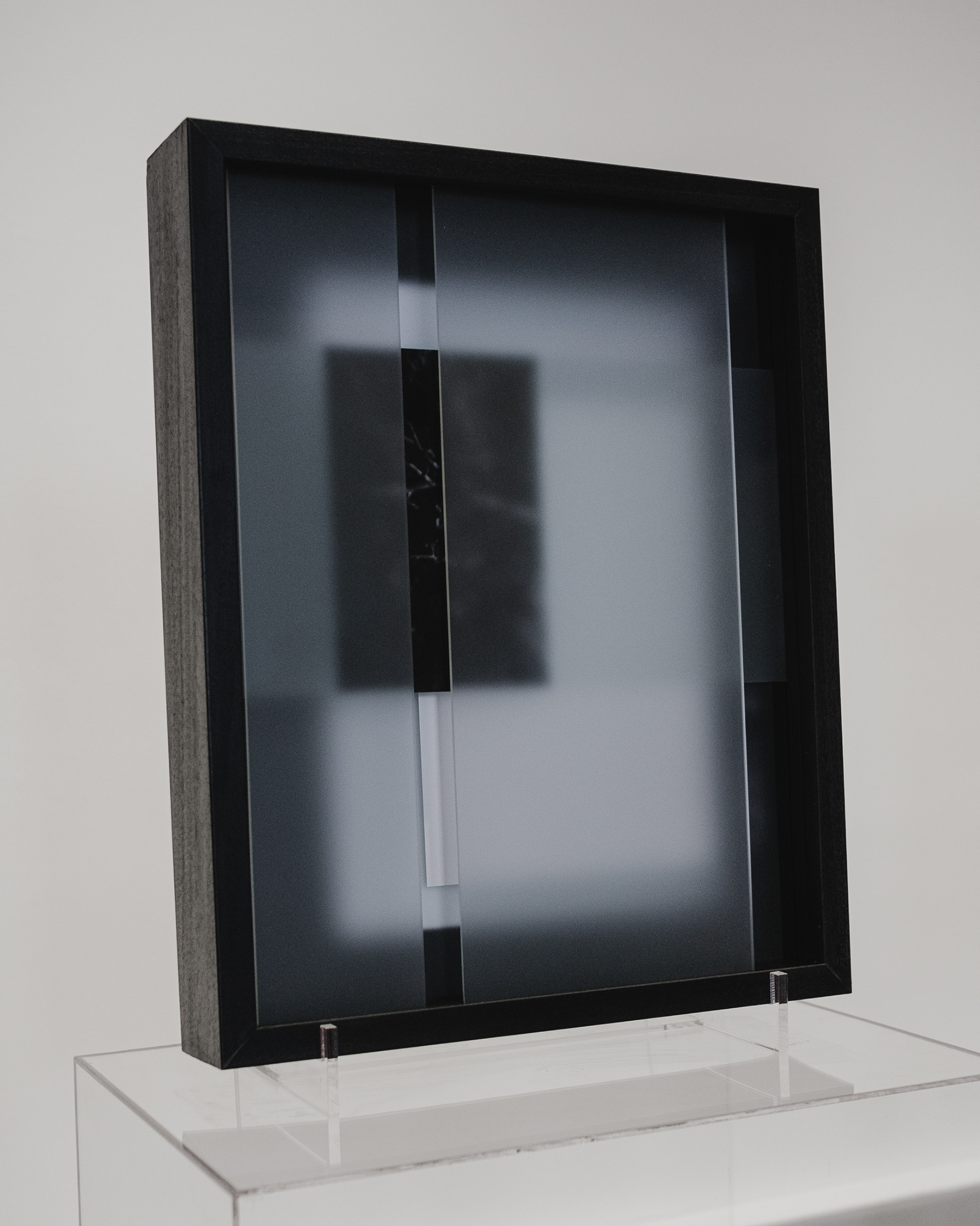 Behind II, 2023, 60x48x10cm, Frosted Glass and Photograph