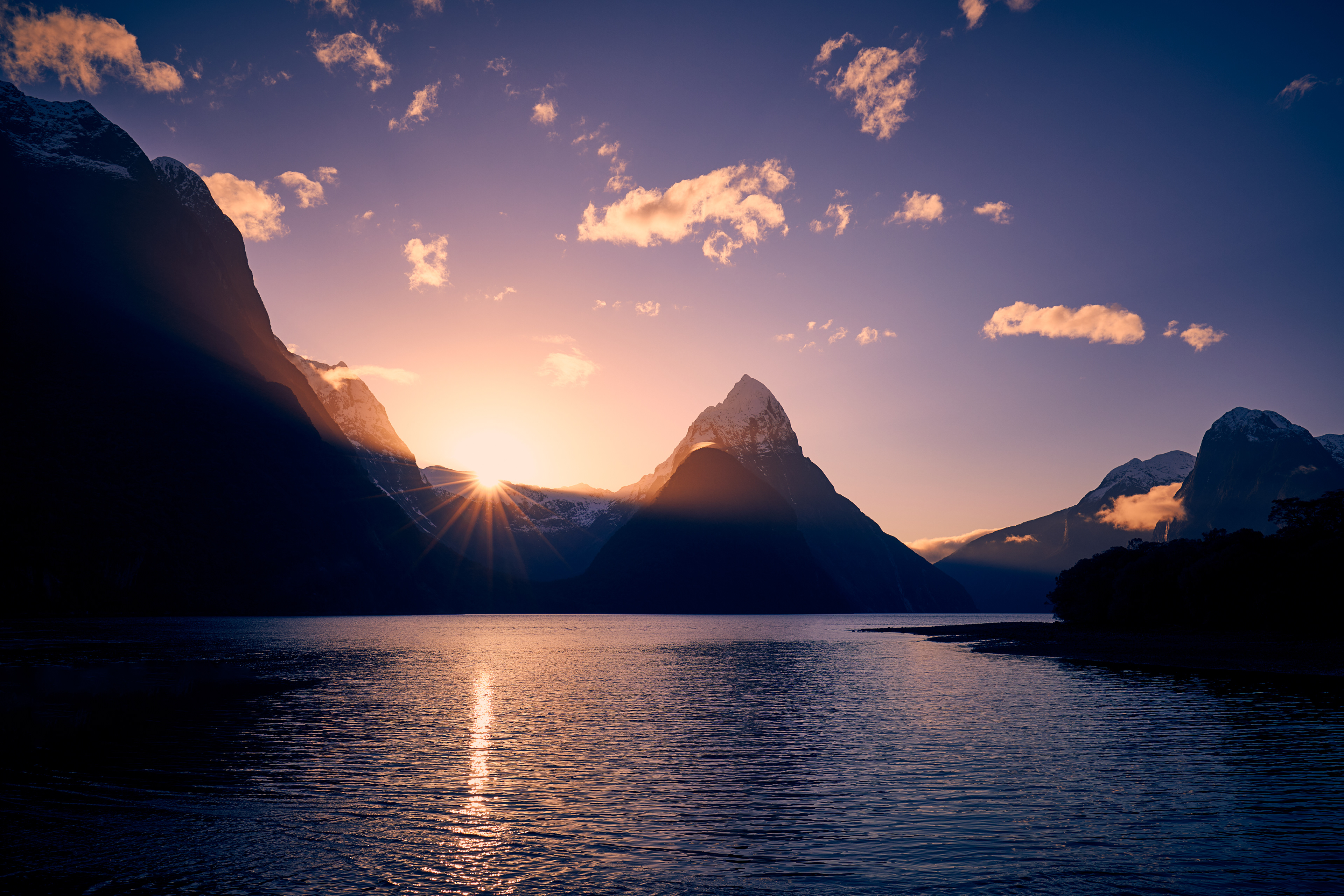Milford Sound Sunset Views