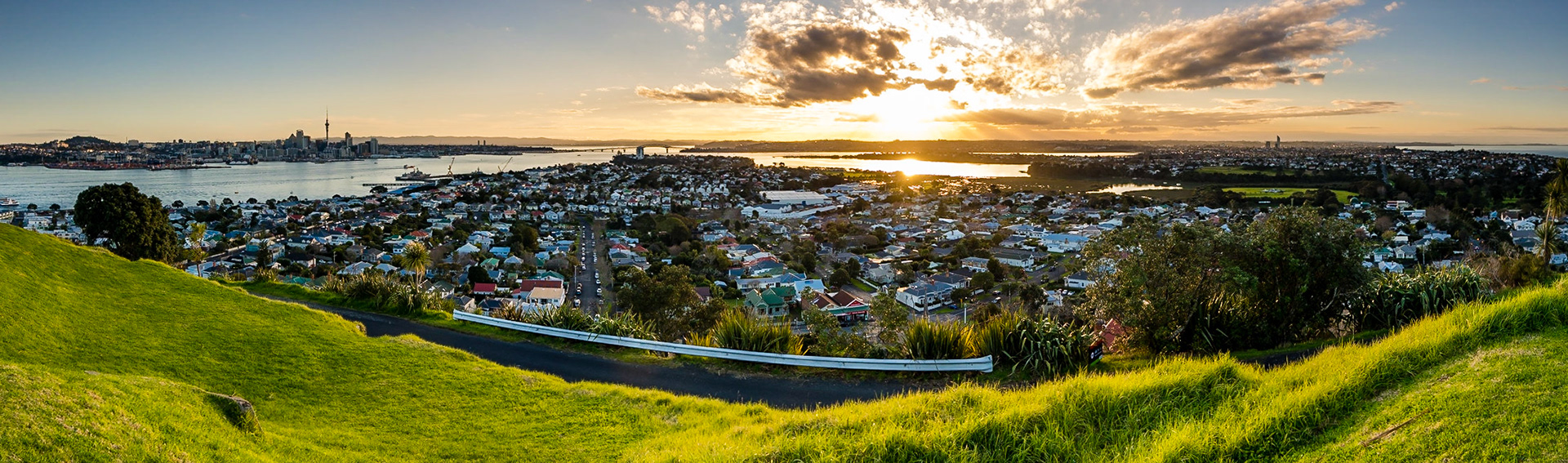 Mount Victoria is an extinct volcano near Devonport in Auckland. It offers spectacular views of the city, especially at sunset.