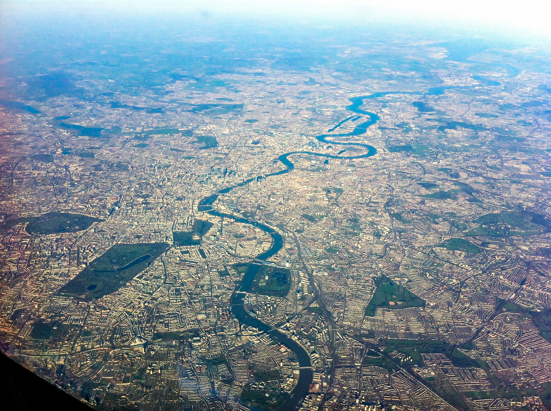 Our arrival to Stansted sometimes routed around the west of London. This clear day meant that we could see almost all of it!