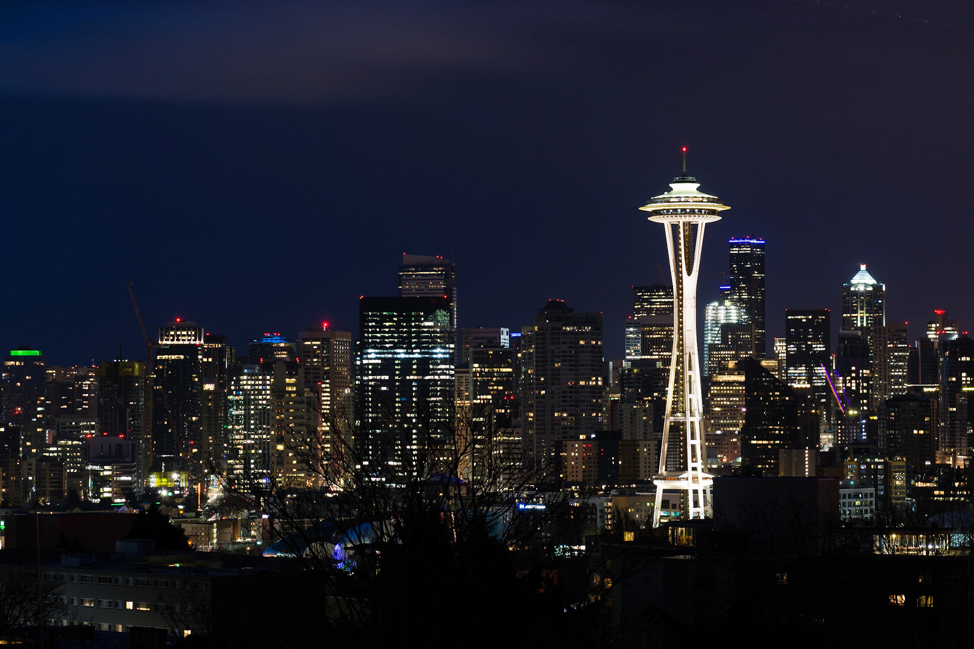 Taken on a (very) cold morning at Kerry Park in Seattle. The view from here is always spectacular, although the low cloud tempered the colours this time.