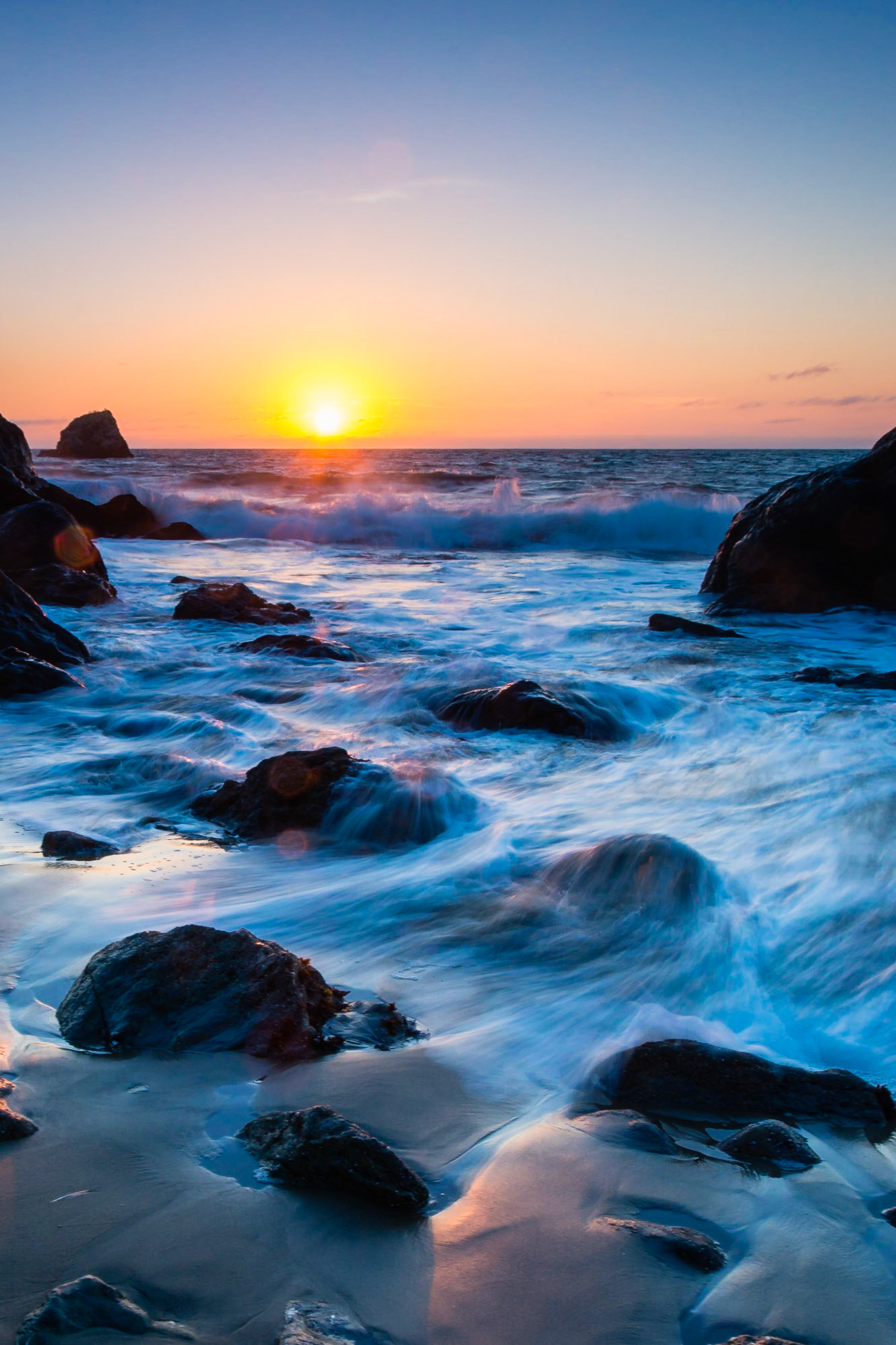 I used a graduated ND filter to ensure I could expose the details in the sky and foreground- without it the sky would have been overexposed.