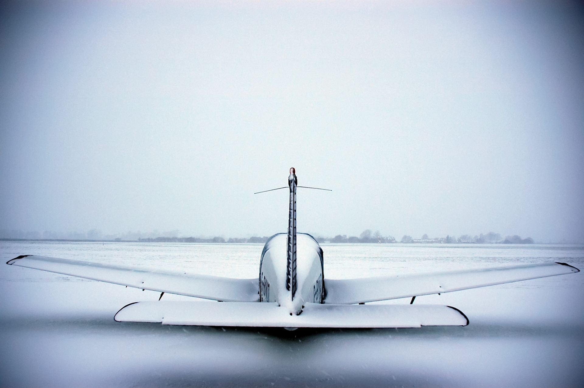 Heavy snow had fallen overnight in Oxford and I made sure that I was the first one on the airfield the capture the quiet beauty and stillness of the morning. Homepage: <a href="http://www.richardbrew.com">RichardBrew.com</a>Facebook: <a href="https://www.facebook.com/richardbrewphotography">Facebook</a>Twitter: <a>Twitter</a>Google+ <a href="https://plus.google.com/u/0/112745305766235730672">Google+</a>