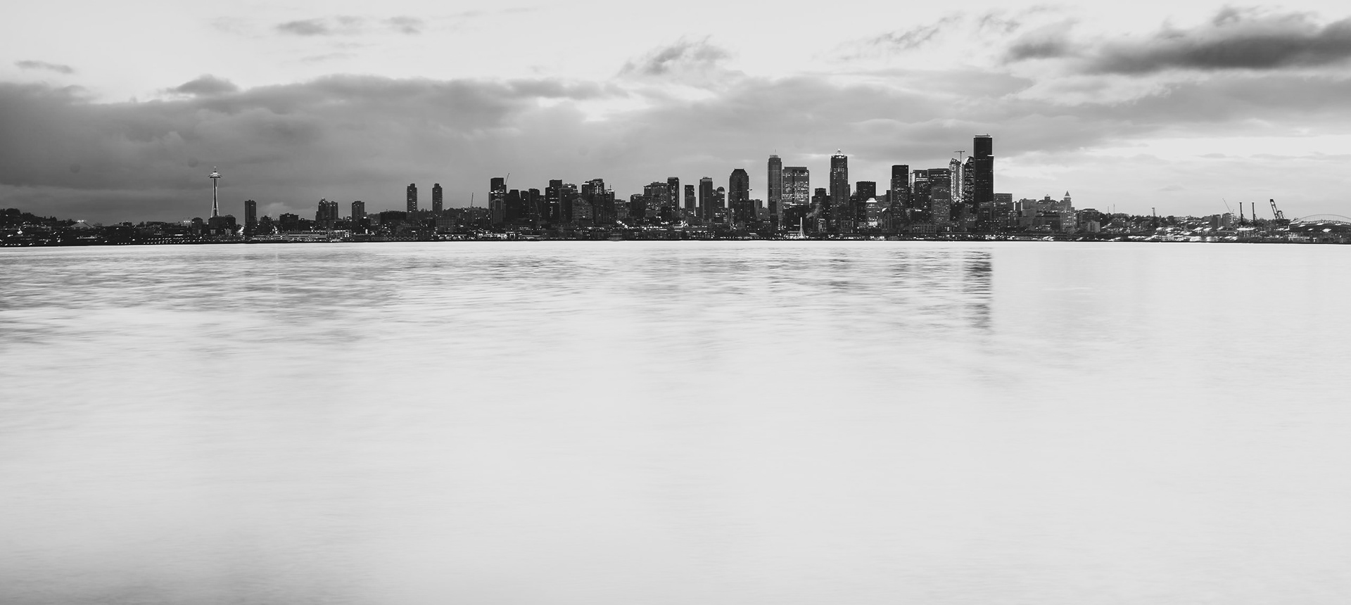 Elliot Bay in Seattle appears to be frozen in this long exposure picture.