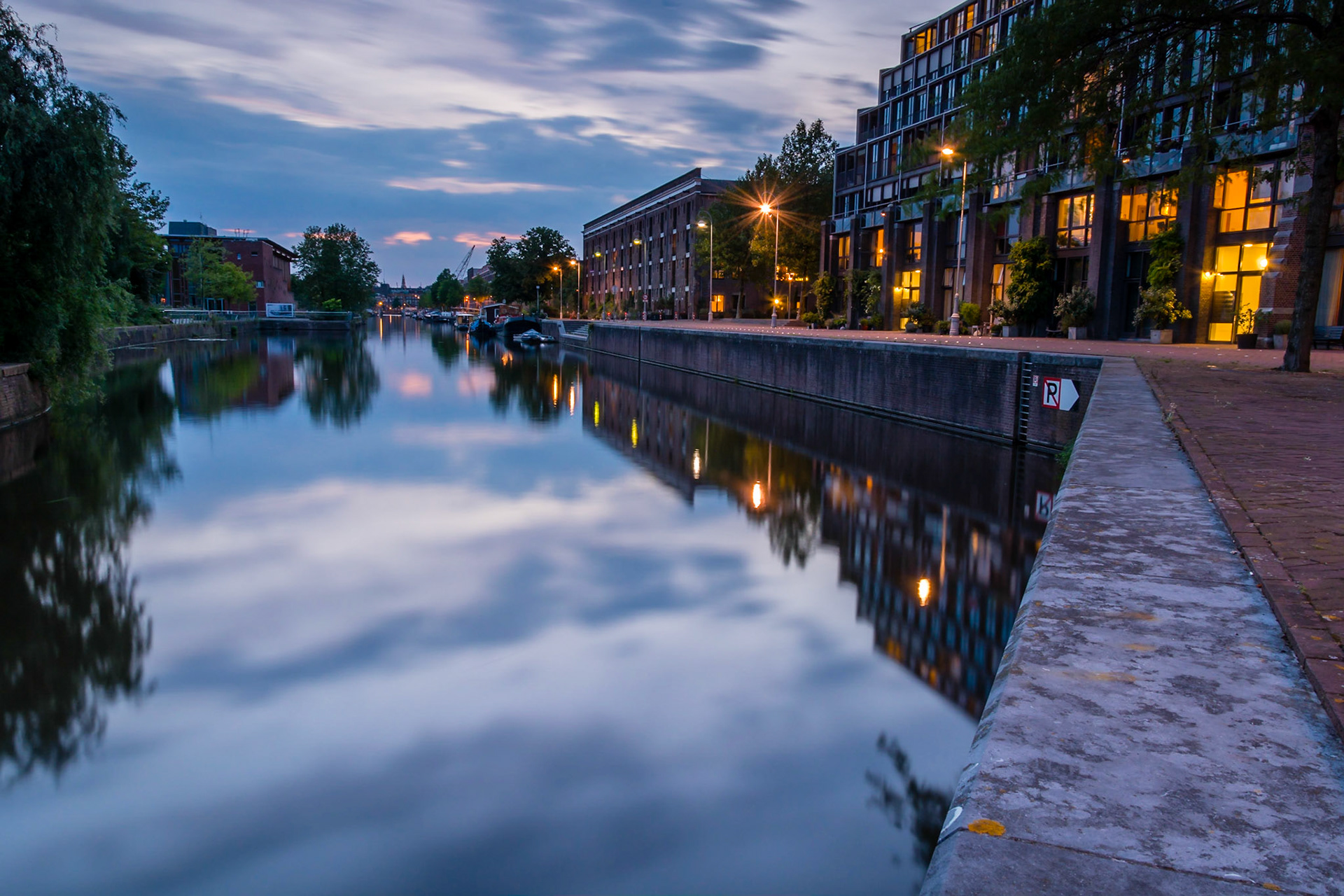 Just after the sun had set, a beautifully still blue-hour began.