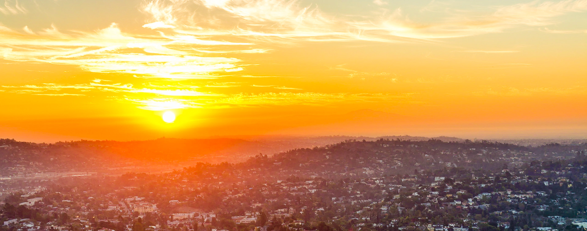 Focussing on the hills of Los Feliz and beyond, the intensity of the sun is apparent, even in November.